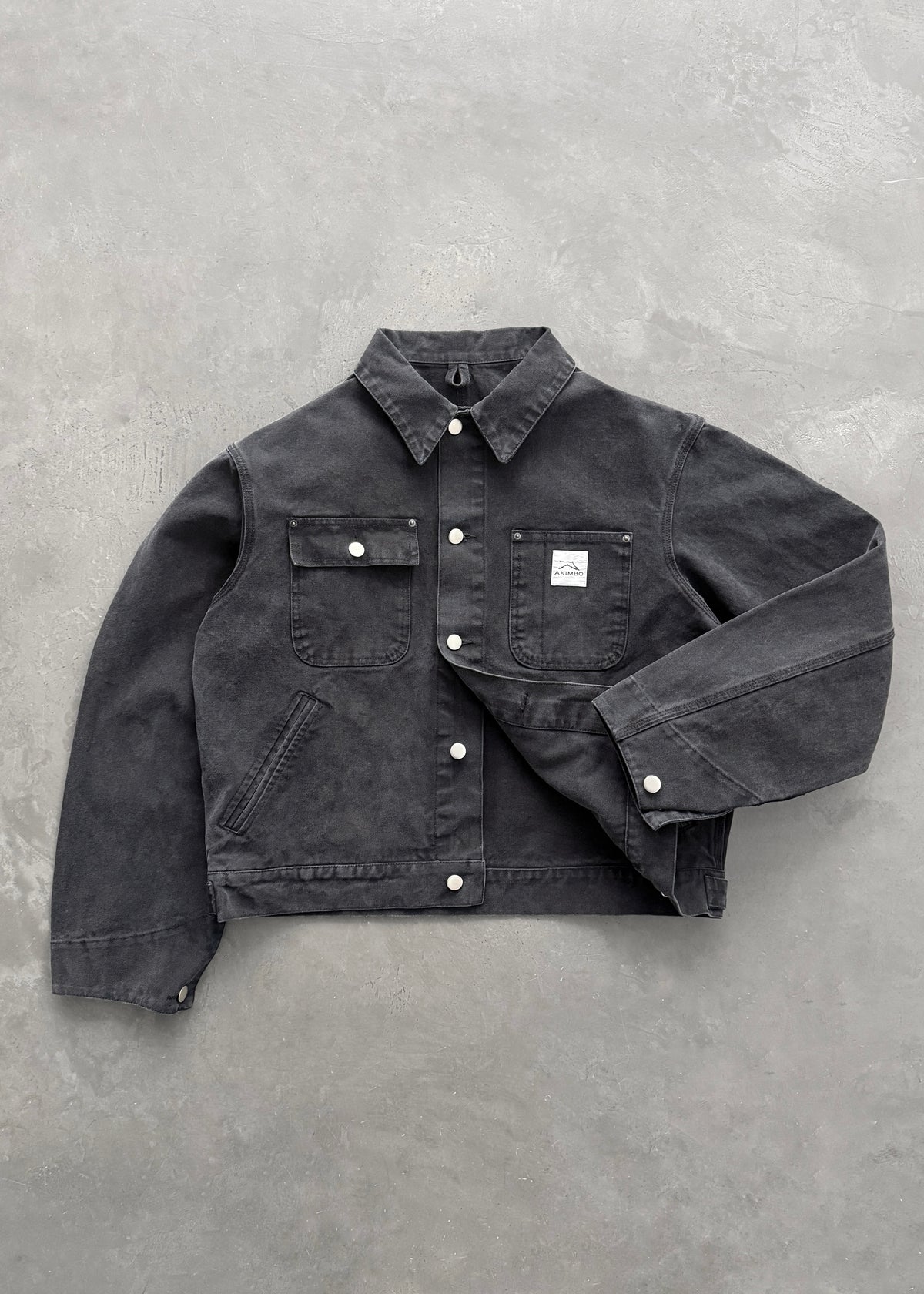 CROPPED CHORE JACKET - BLACK