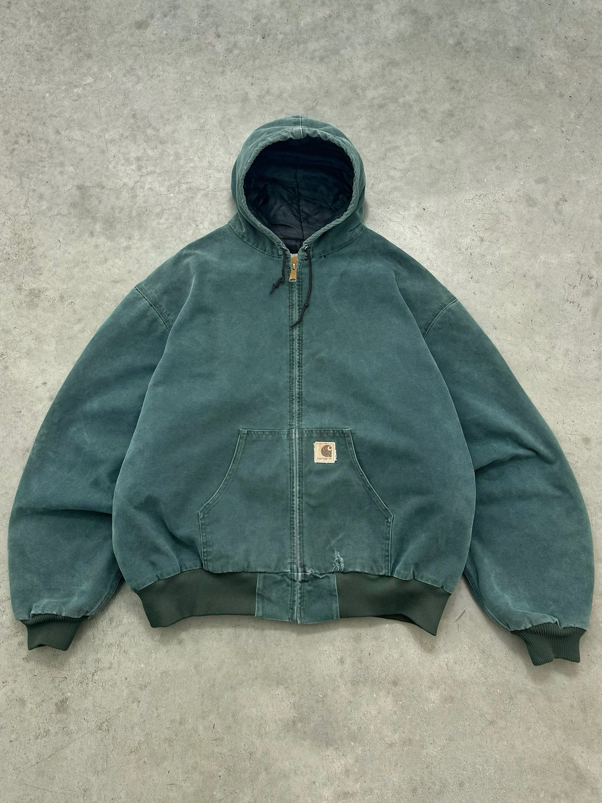 DISTRESSED FADED MOSS GREEN CARHARTT ACTIVE JACKET - 1990S