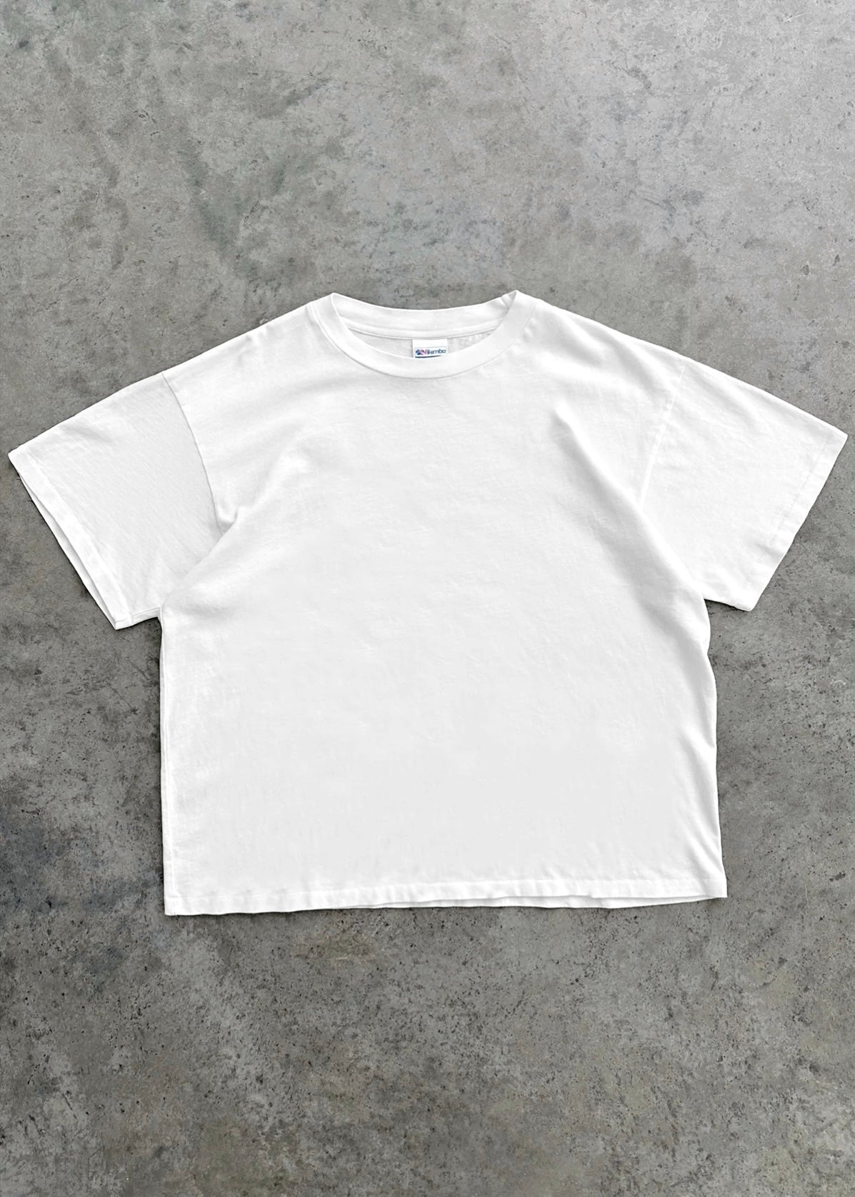 CHAIN-PEEKER” LIGHT-WEIGHT TEE - WHITE