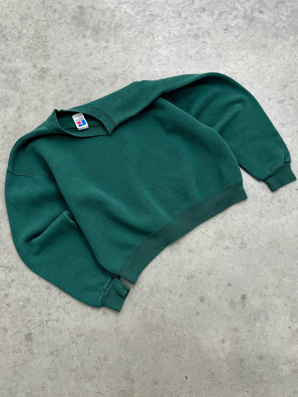 FADED FOREST GREEN RUSSELL CREWNECK - 1990S