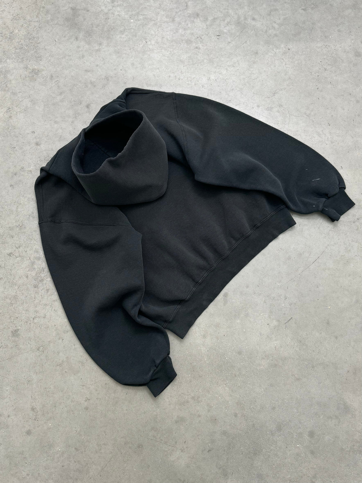 FADED BLACK PAINTERS RUSSELL HOODIE - 1990S