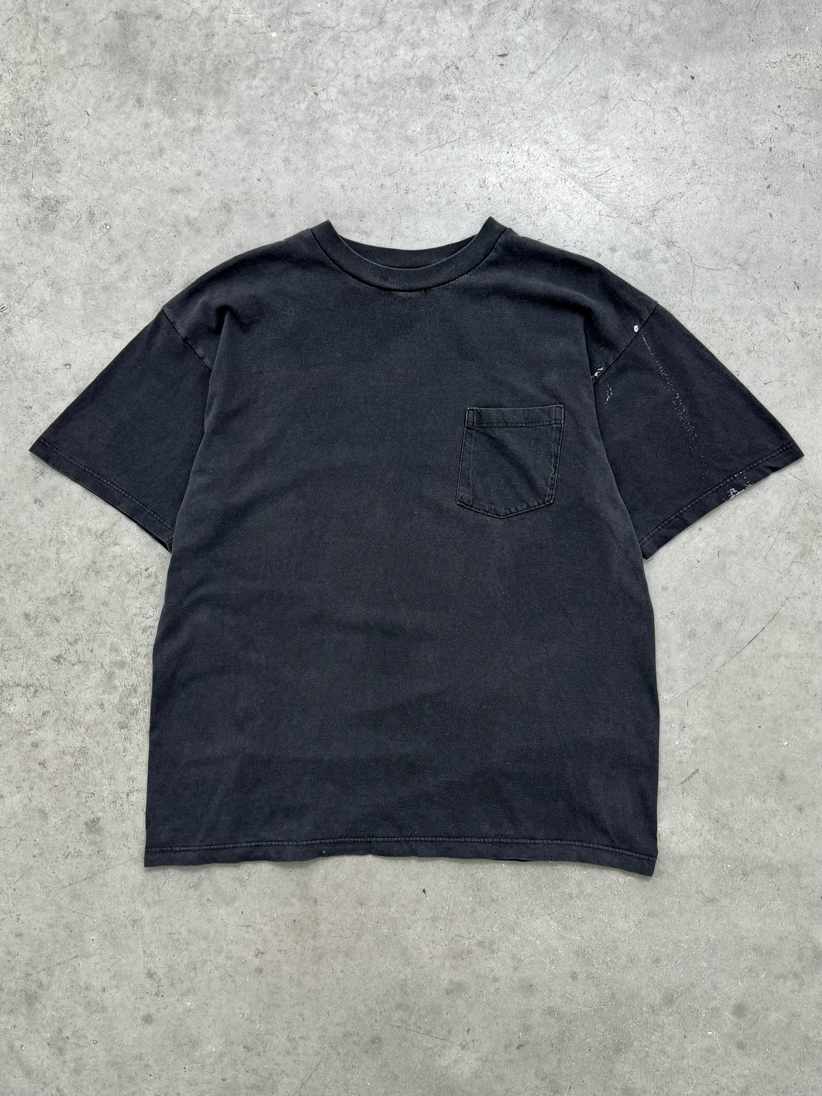 FADED BLACK PAINTERS POCKET TEE - 1990S