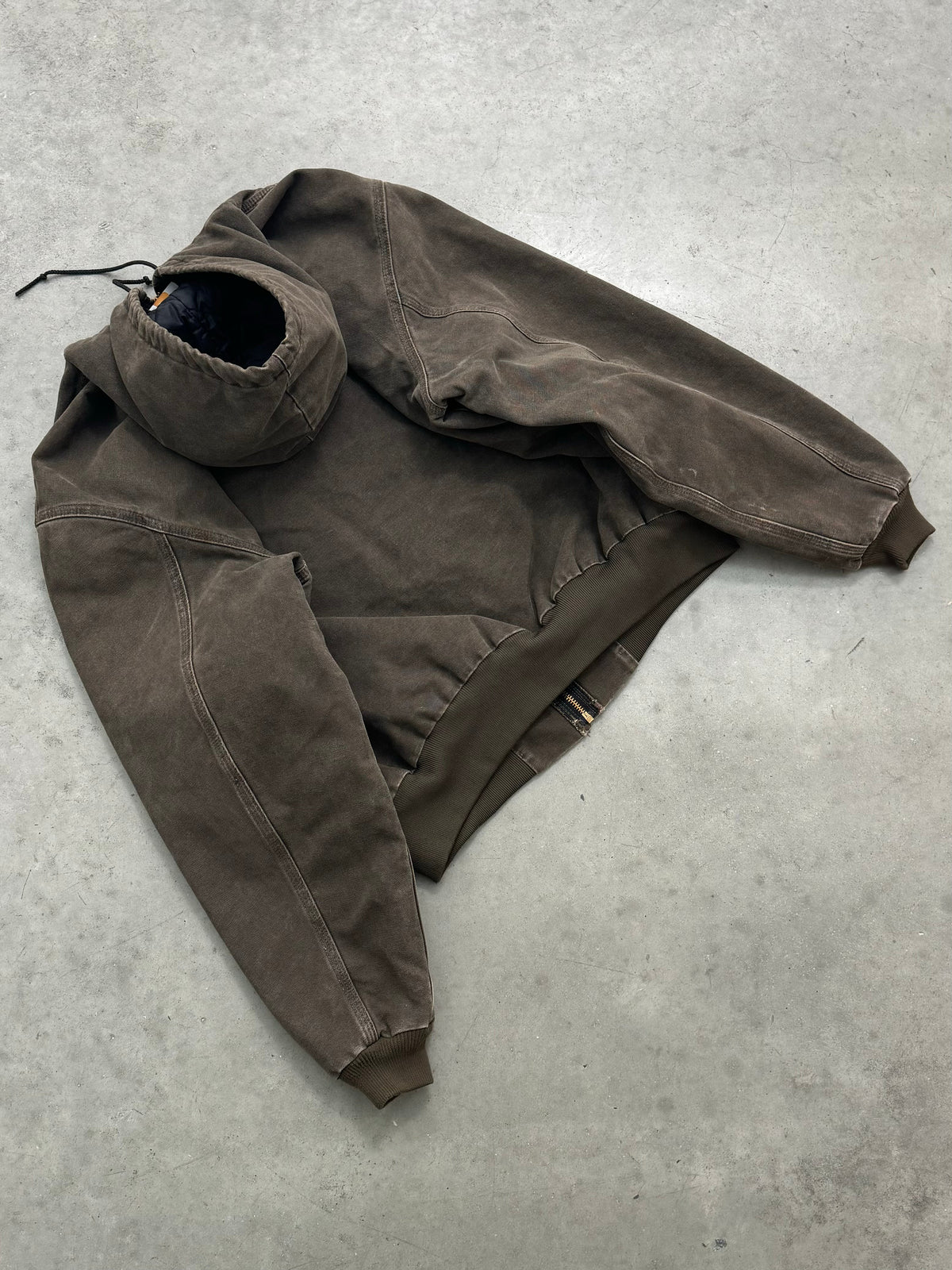 DISTRESSED FADED MUD BROWN CARHARTT ACTIVE JACKET - 1990S