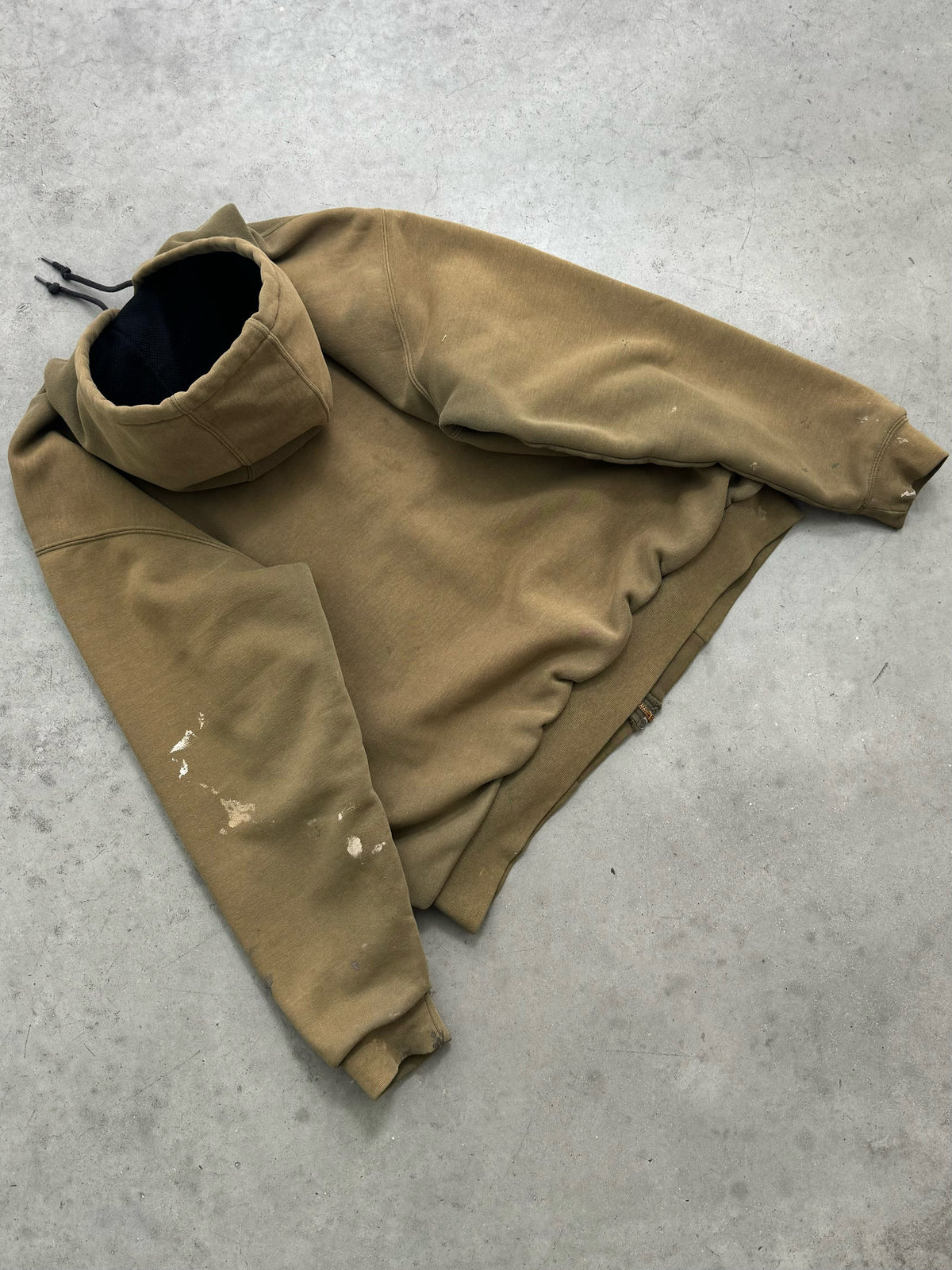 DISTRESSED FADED OLIVE THERMAL LINED CARHARTT HOODIE - 1990S