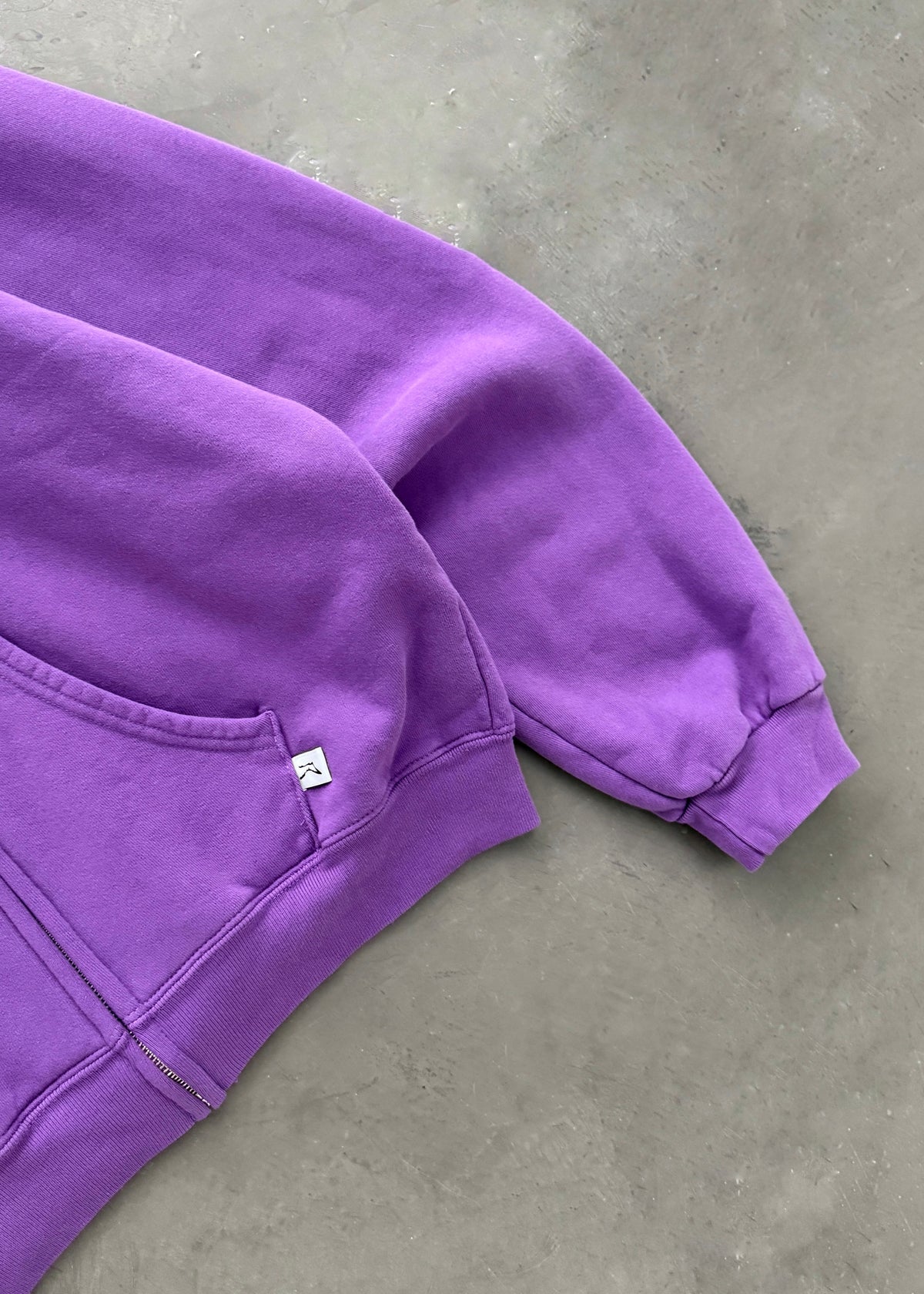 ZIP-UP HOODIE - PLUM