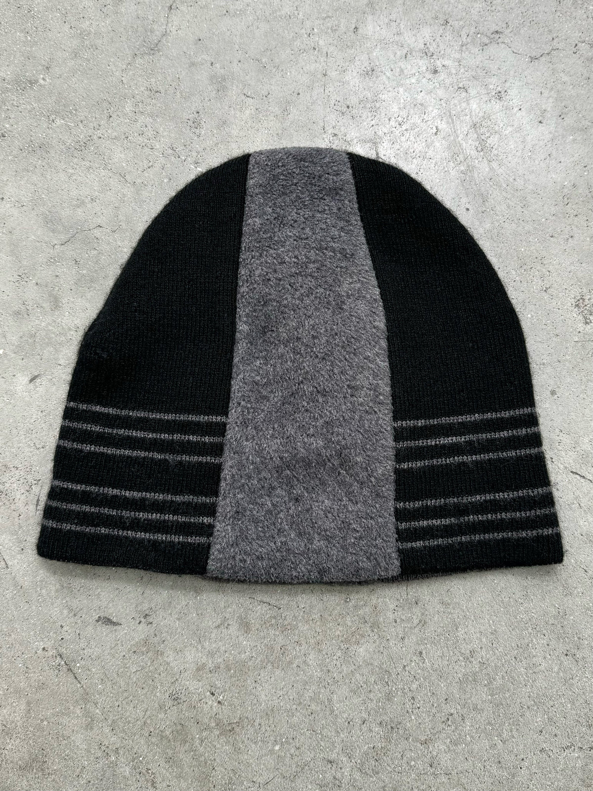 CHARCOAL & BLACK "MERCEDES BENZ" SKULL CAP - 2000S