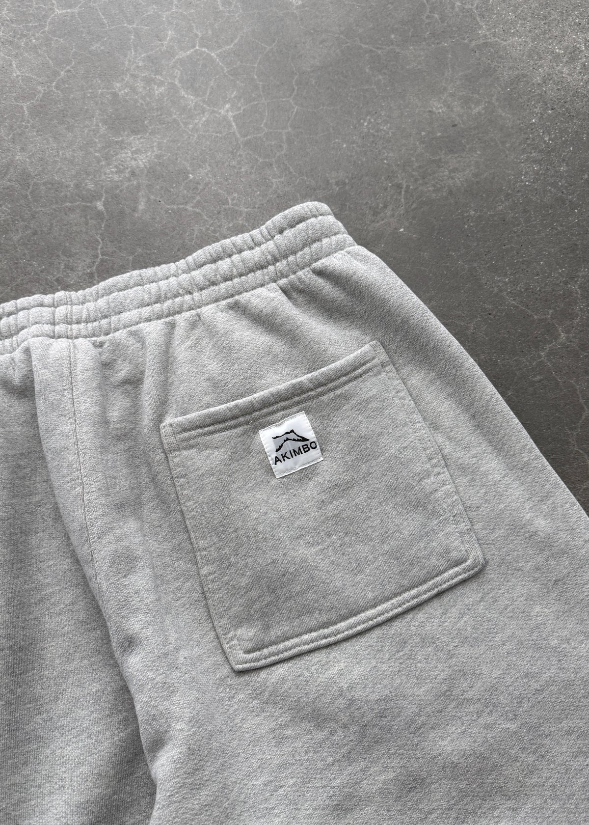 STRAIGHT-LEG SWEATPANTS - HEATHER GREY