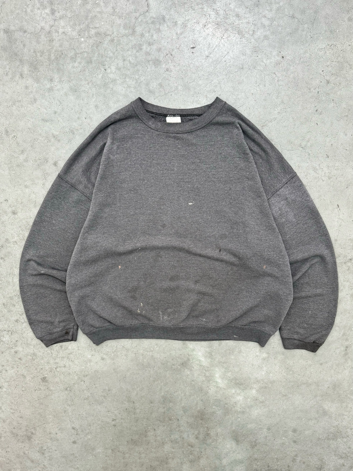 FADED & DISTRESSED CHARCOAL CREWNECK - 1990S