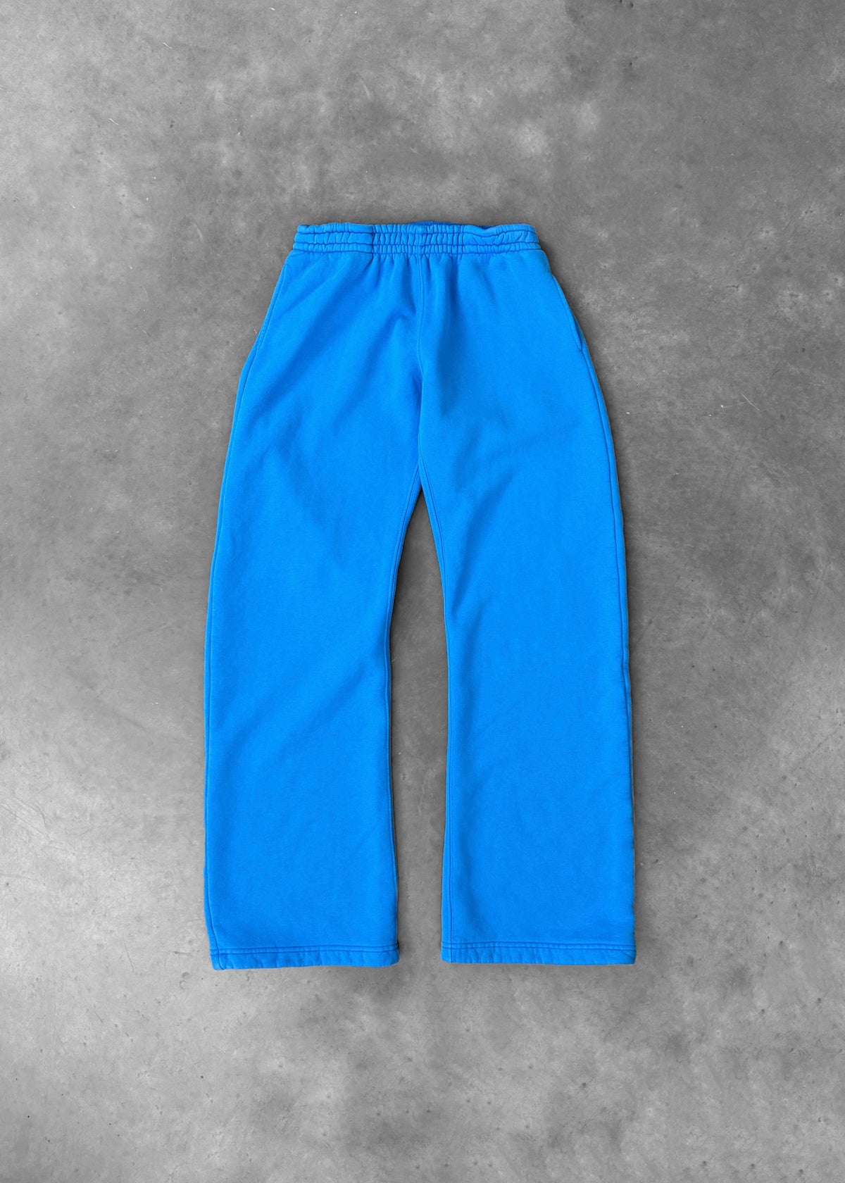 STRAIGHT-LEG SWEATPANTS - COBALT BLUE