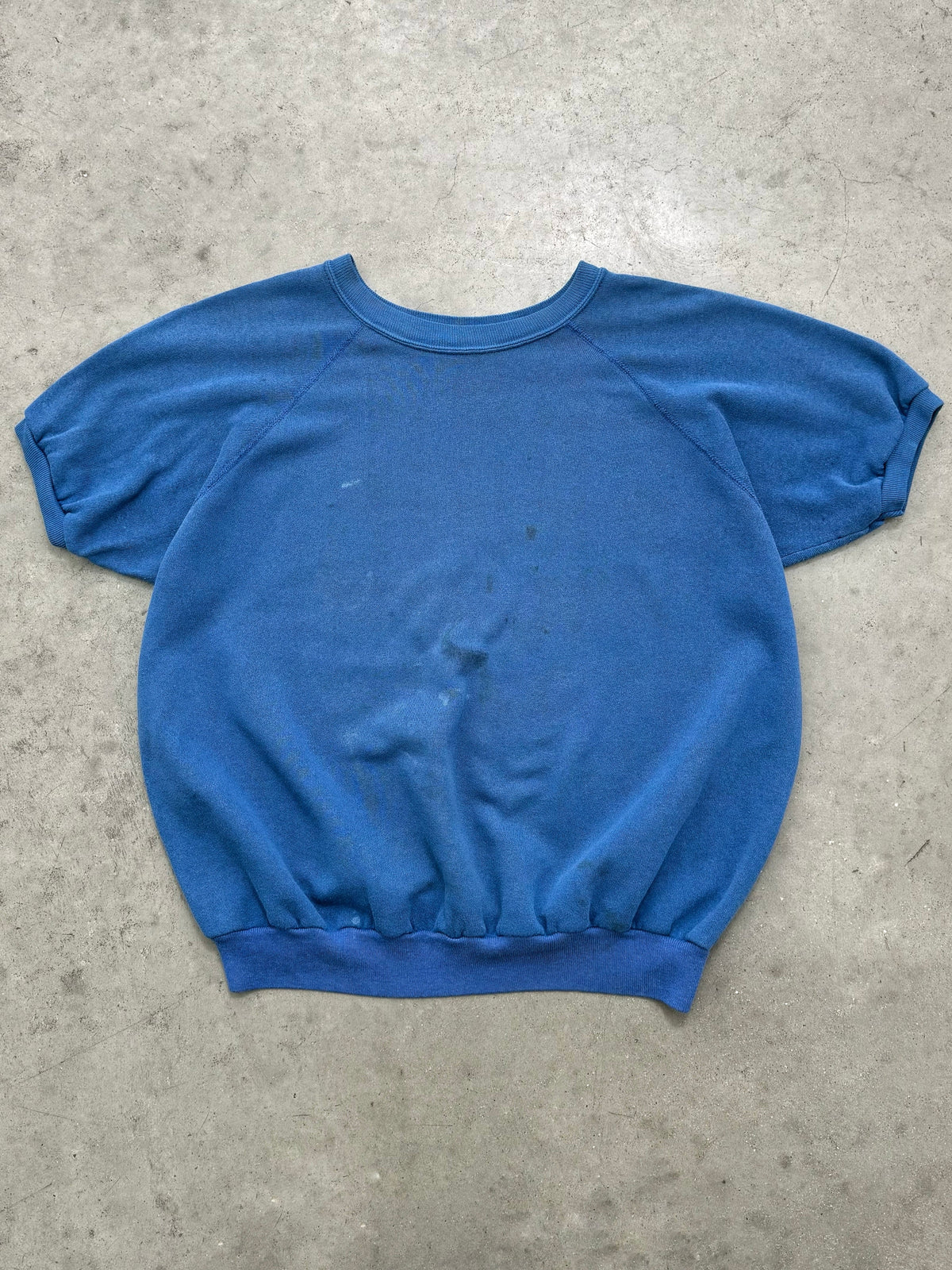 DISTRESSED & FADED BLUE SHORT SLEEVE RAGLAN CREWNECK - 1980S