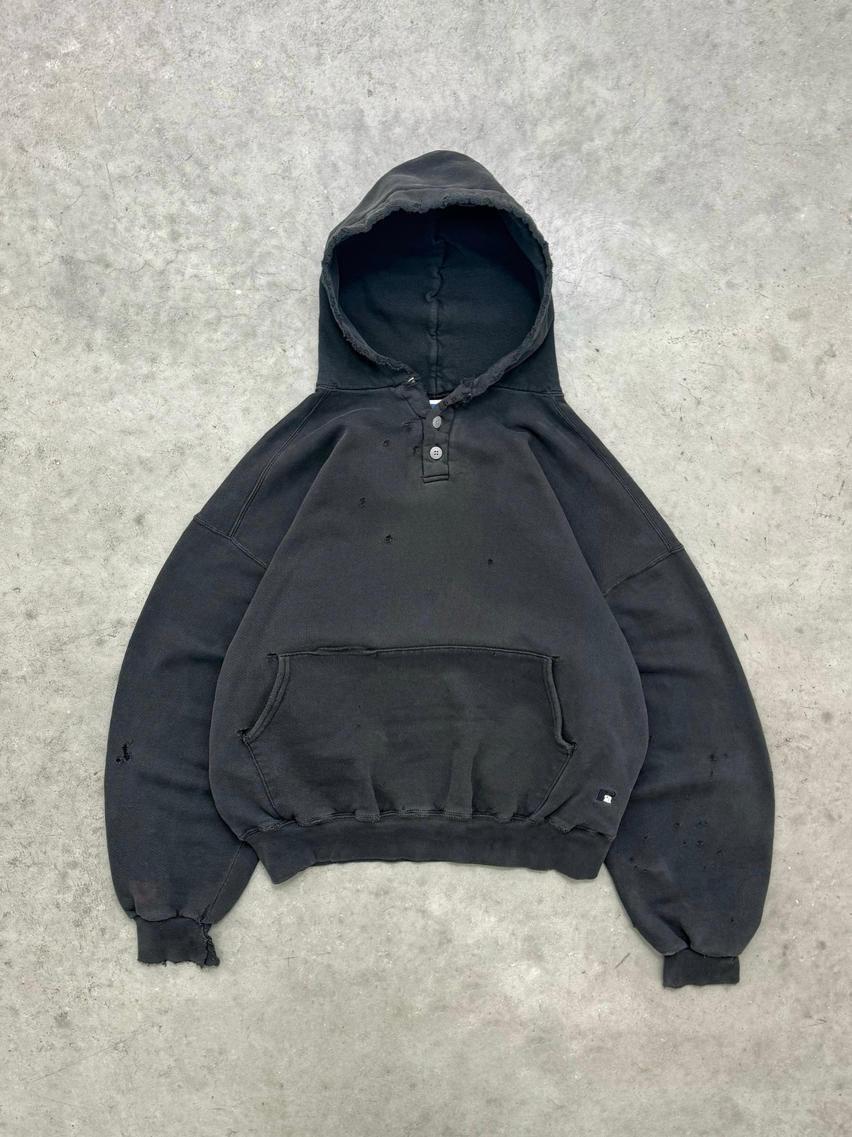 DISTRESSED & FADED BLACK RUSSELL QUARTER BUTTON HOODIE - 1990S