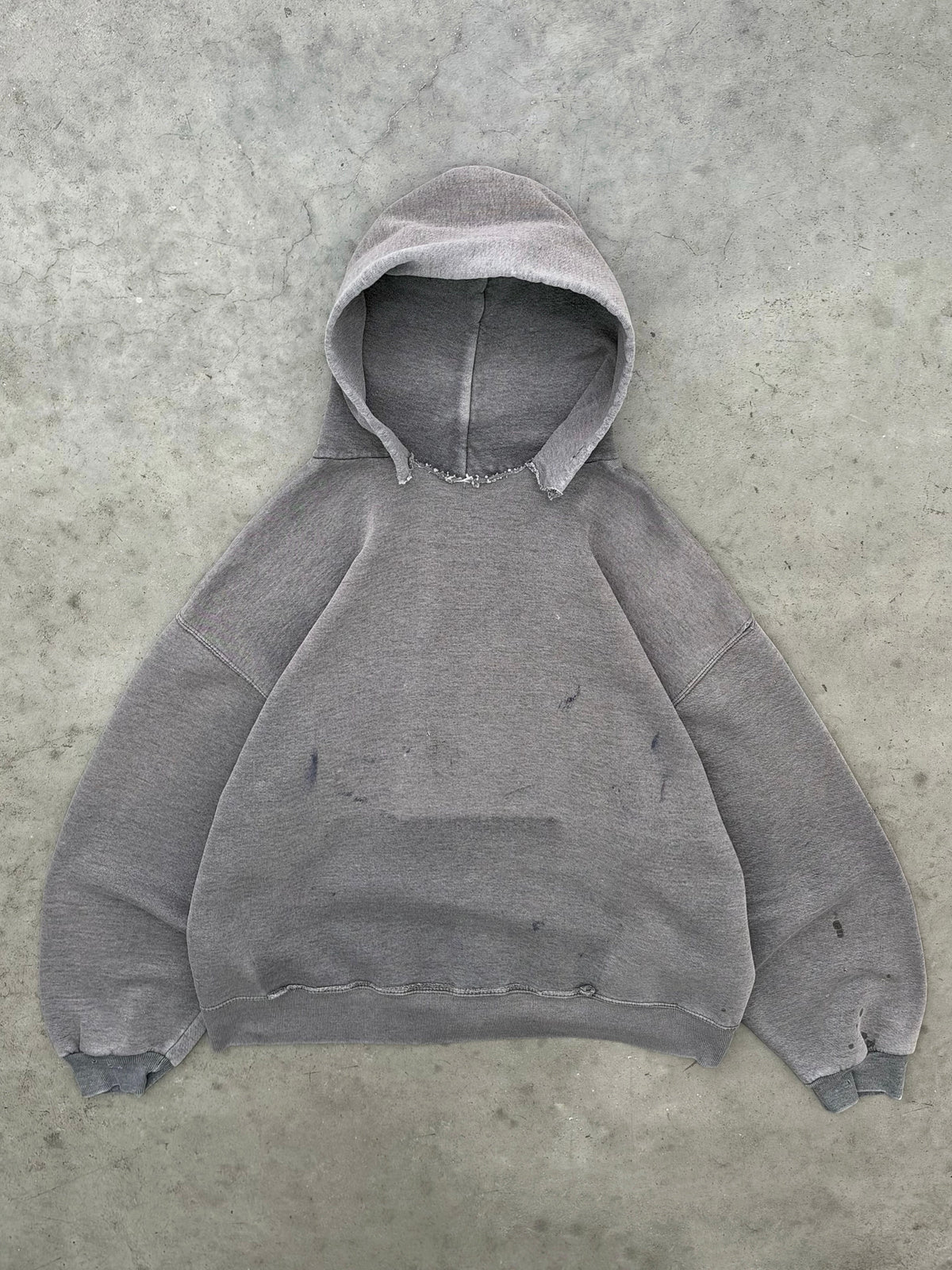 DISTRESSED SUN FADED SMOKE GREY RUSSELL HOODIE - 1990S