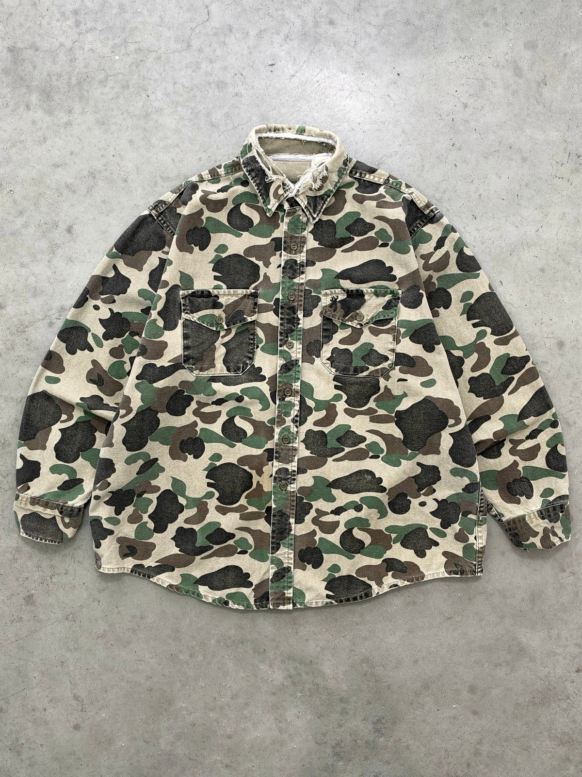 DISTRESSED FADED ARMY CAMO CHAMOIS SHIRT - 1980S