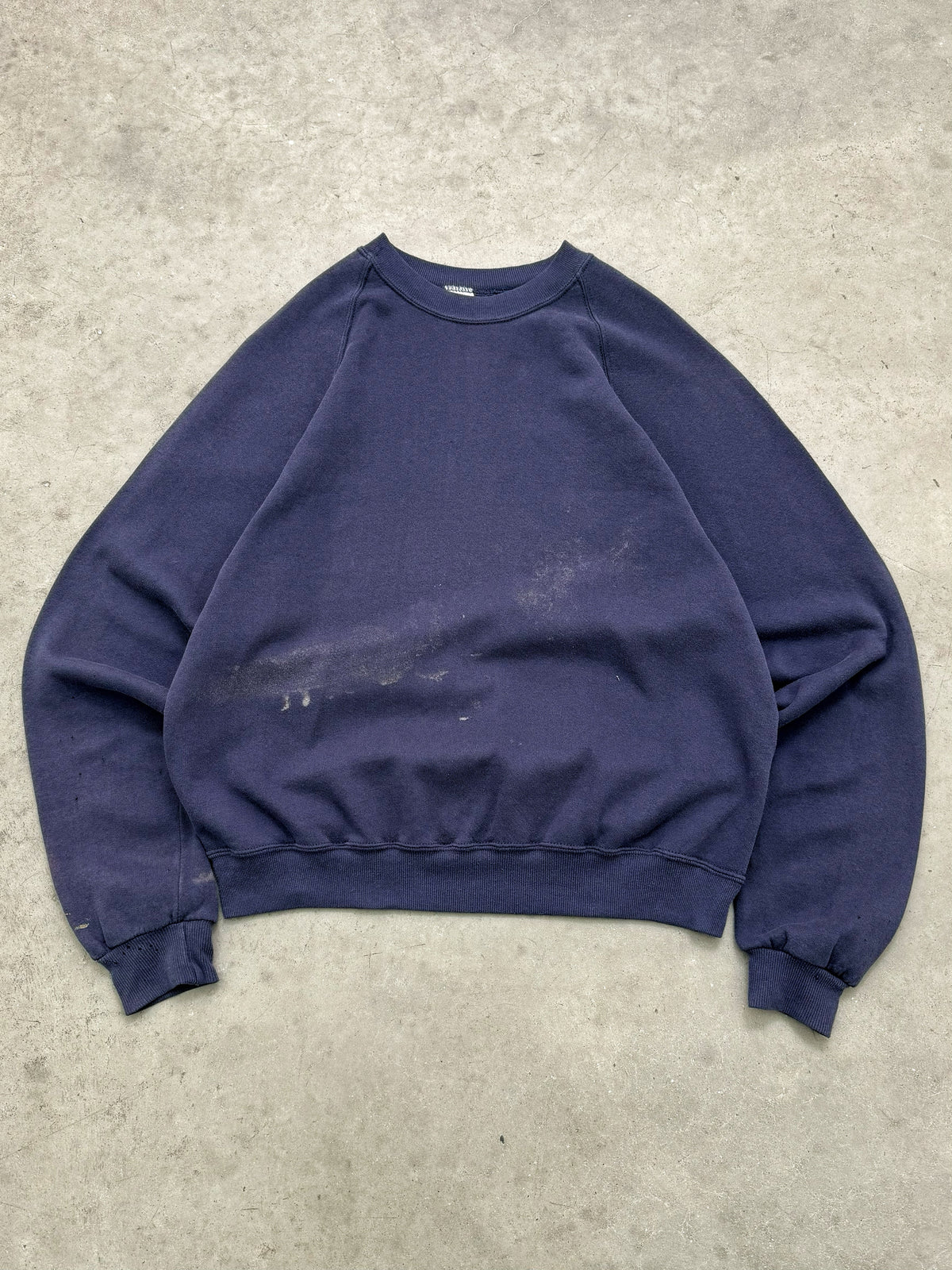 FADED NAVY PAINTERS RAGLAN CREWNECK - 1980S