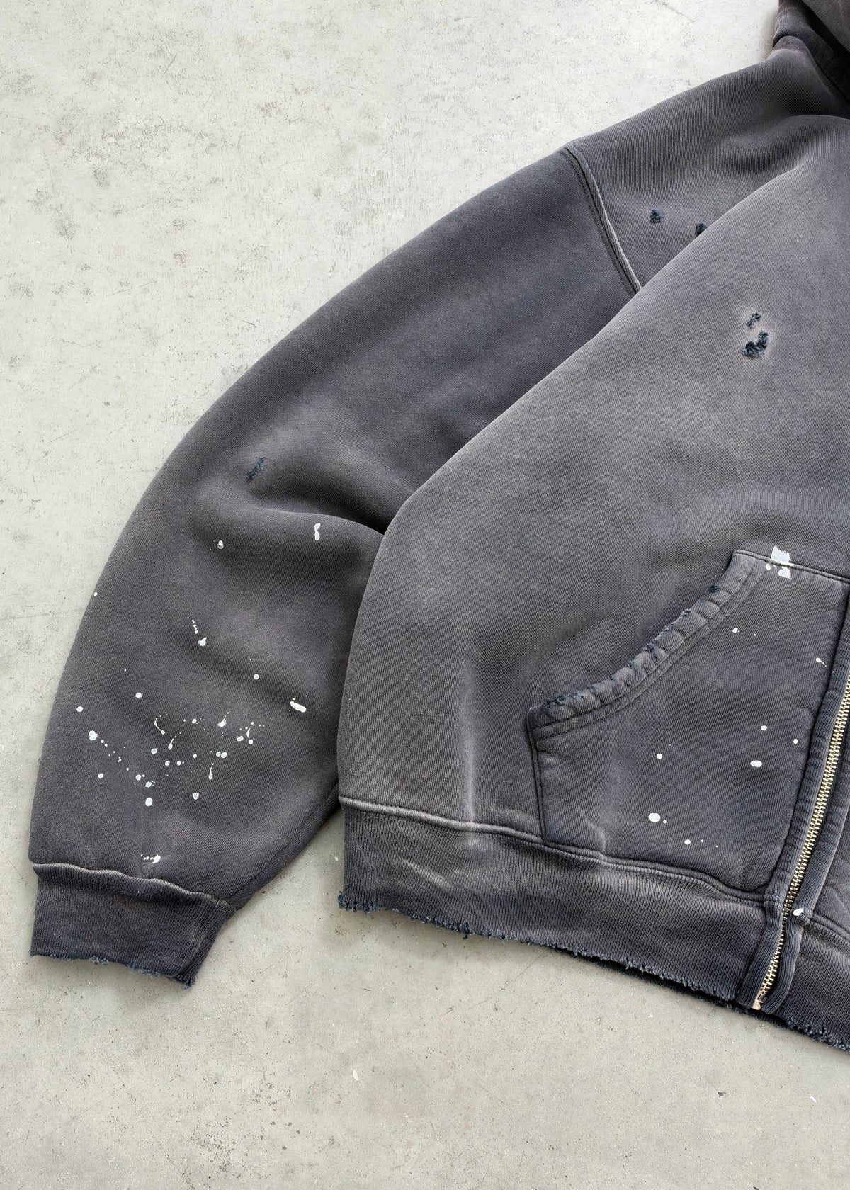 "WATCH-PEEKER" DISTRESSED ZIP UP HOODIE - SUN FADED BLACK