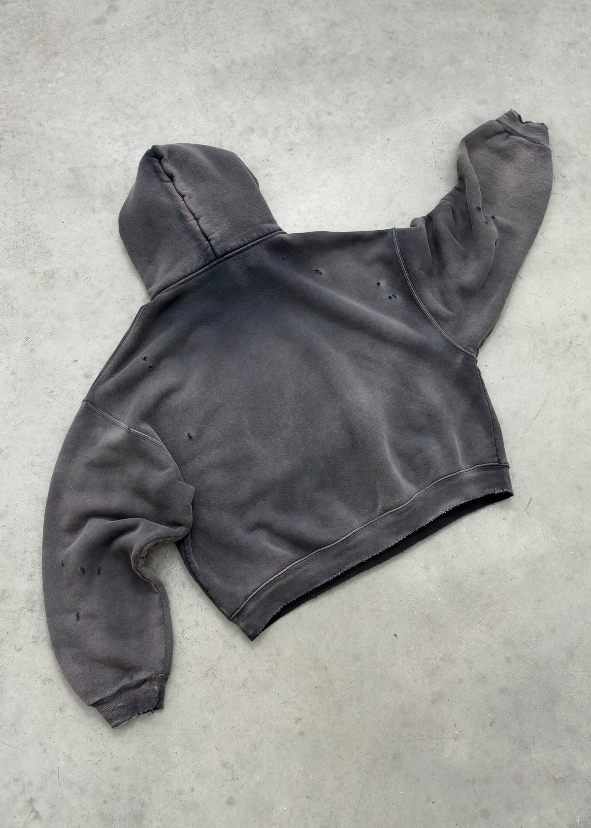 "WATCH-PEEKER" DISTRESSED HOODIE - SUN FADED BLACK
