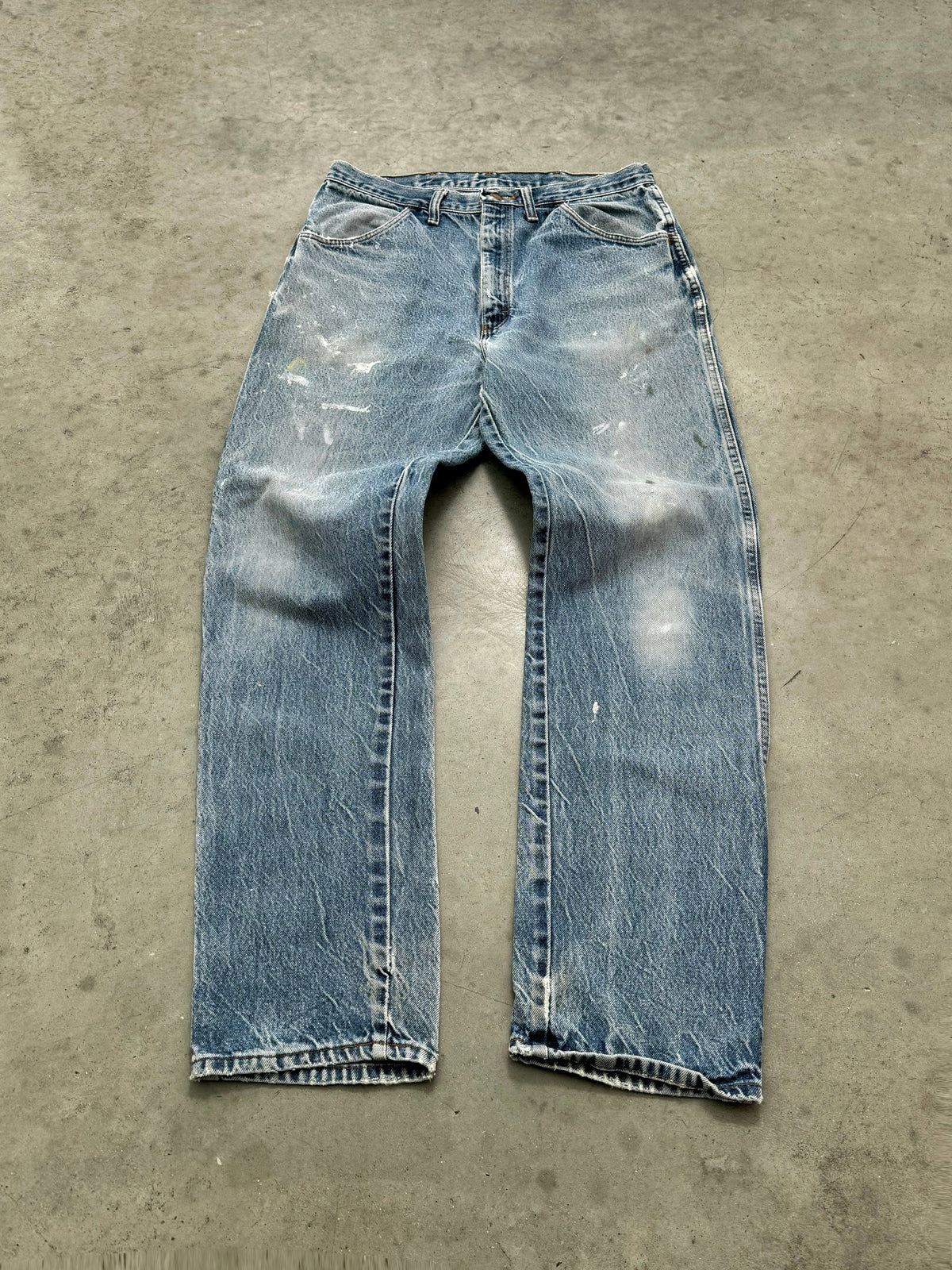 PAINT SPLATTER & FADED BLUE JEANS - 1990S