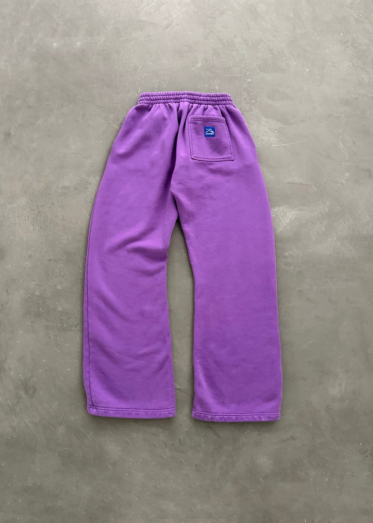 STRAIGHT-LEG SWEATPANTS - PLUM