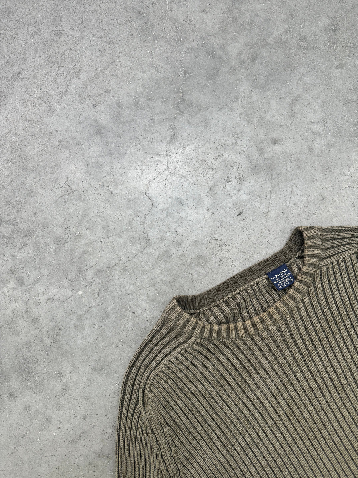 FADED OLIVE RIBBED SWEATER - 2000S