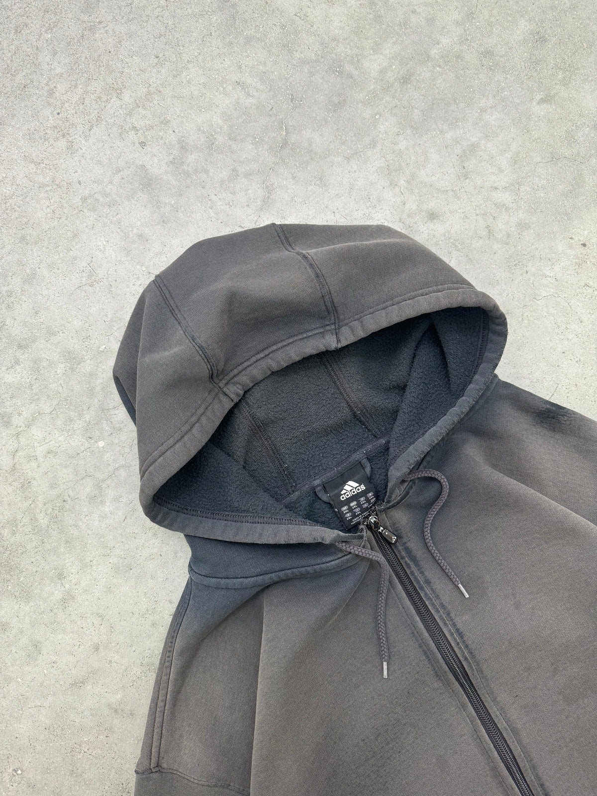 SUN FADED BLACK & DISTRESSED ADIDAS ZIP UP HOODIE - 2000S
