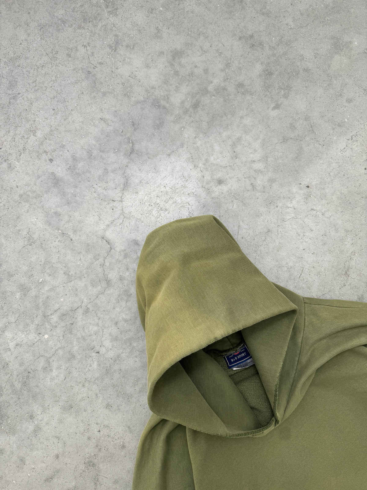SUN FADED MOSS GREEN HOODIE - 1990S