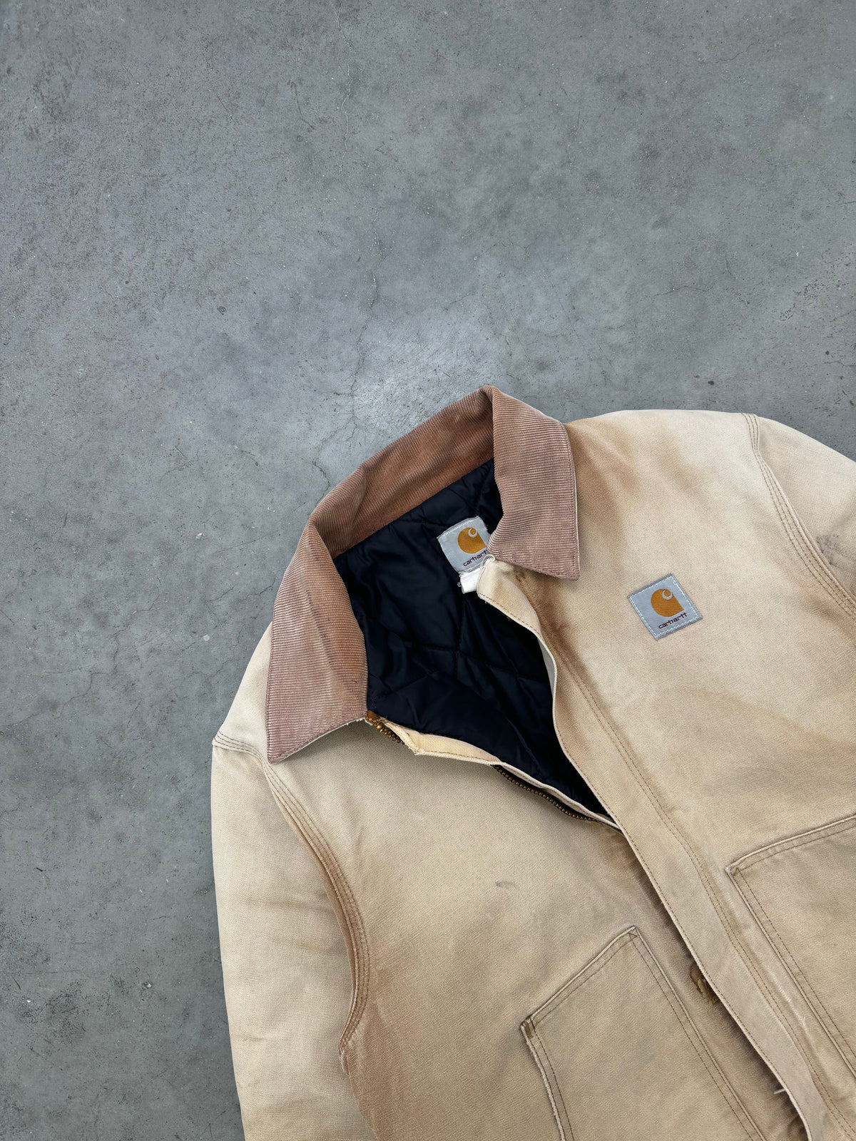 DISTRESSED & FADED BEIGE CARHARTT ARCTIC JACKET - 1990S