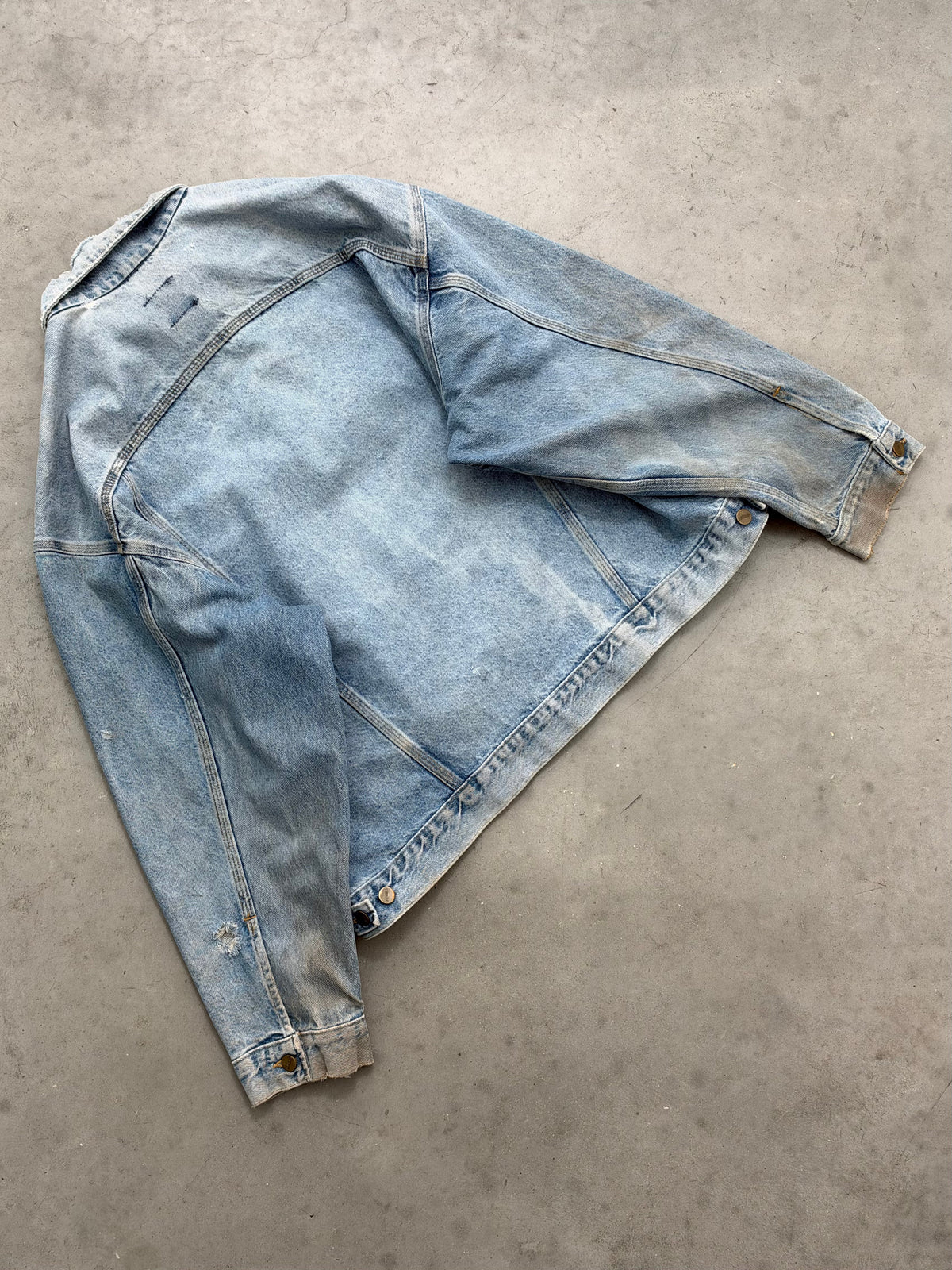DISTRESSED SUN FADED BLUE CARHARTT DENIM TRUCKER JACKET - 1990S
