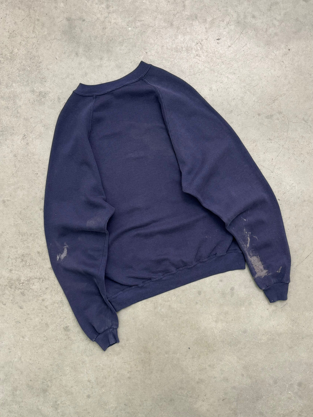 FADED NAVY PAINTERS RAGLAN CREWNECK - 1980S