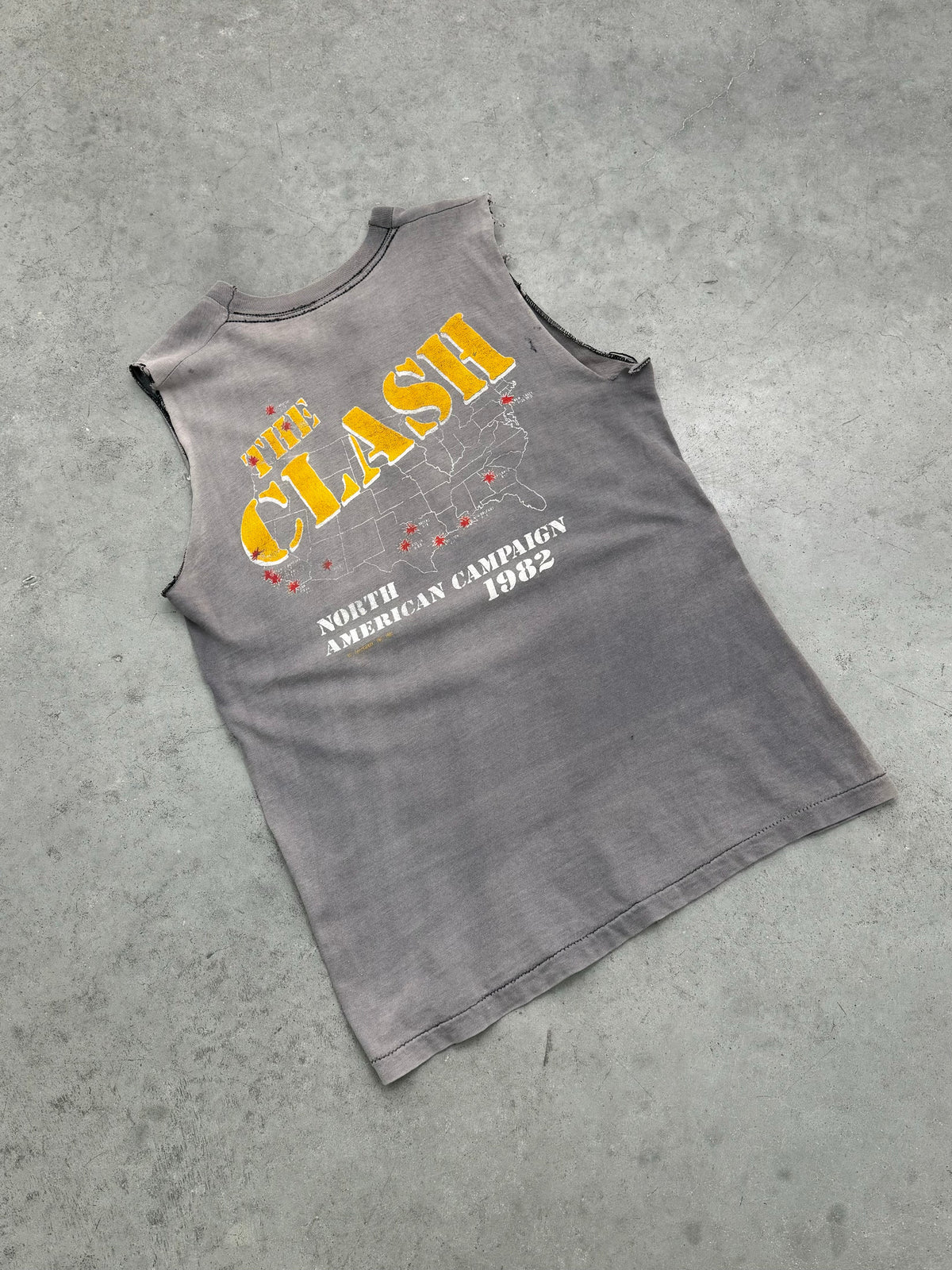 FADED CHARCOAL & DISTRESSED "THE CLASH" SLEEVELESS TEE - 1980S
