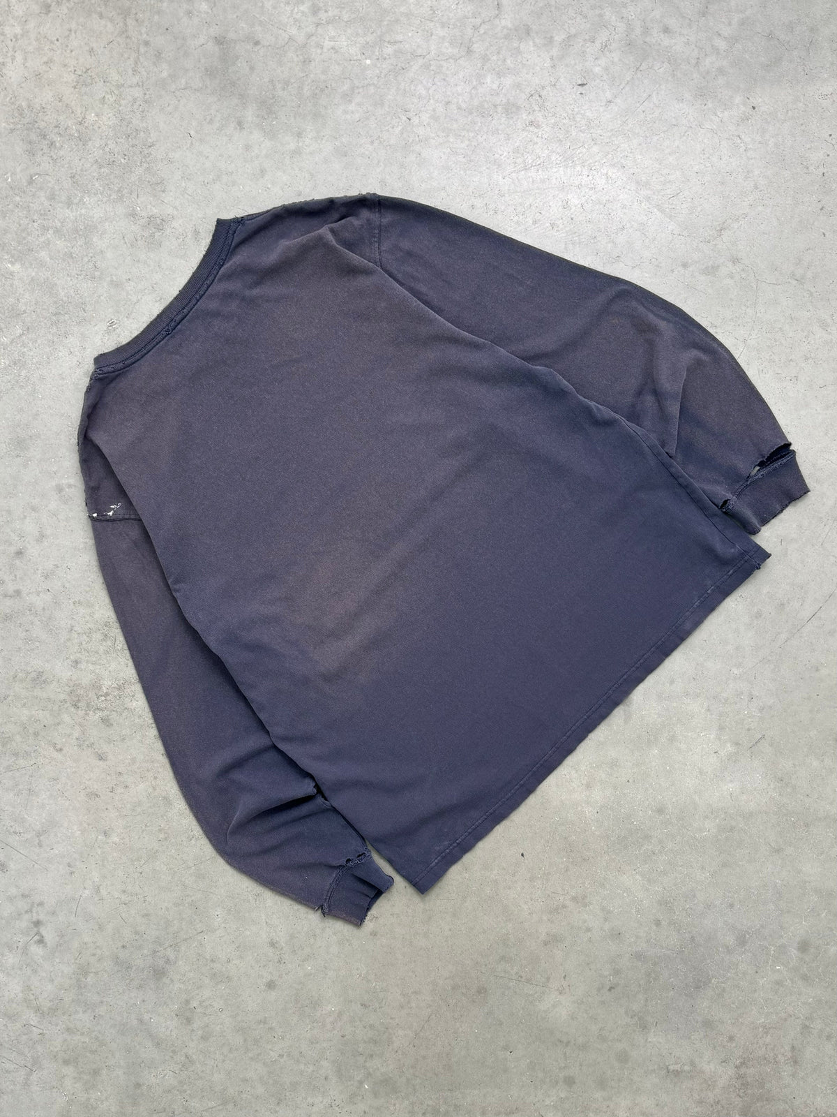 SUN FADED NAVY GHOST POCKET LONG SLEEVE - 2000S