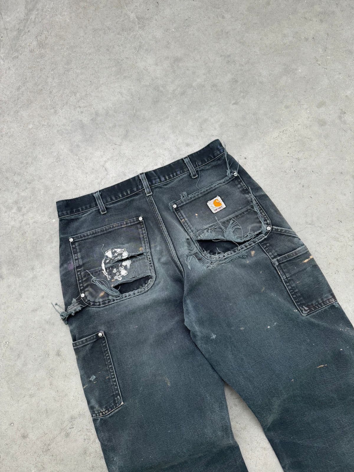 DISTRESSED FADED BLACK CARHARTT DOUBLE KNEE - 1990S