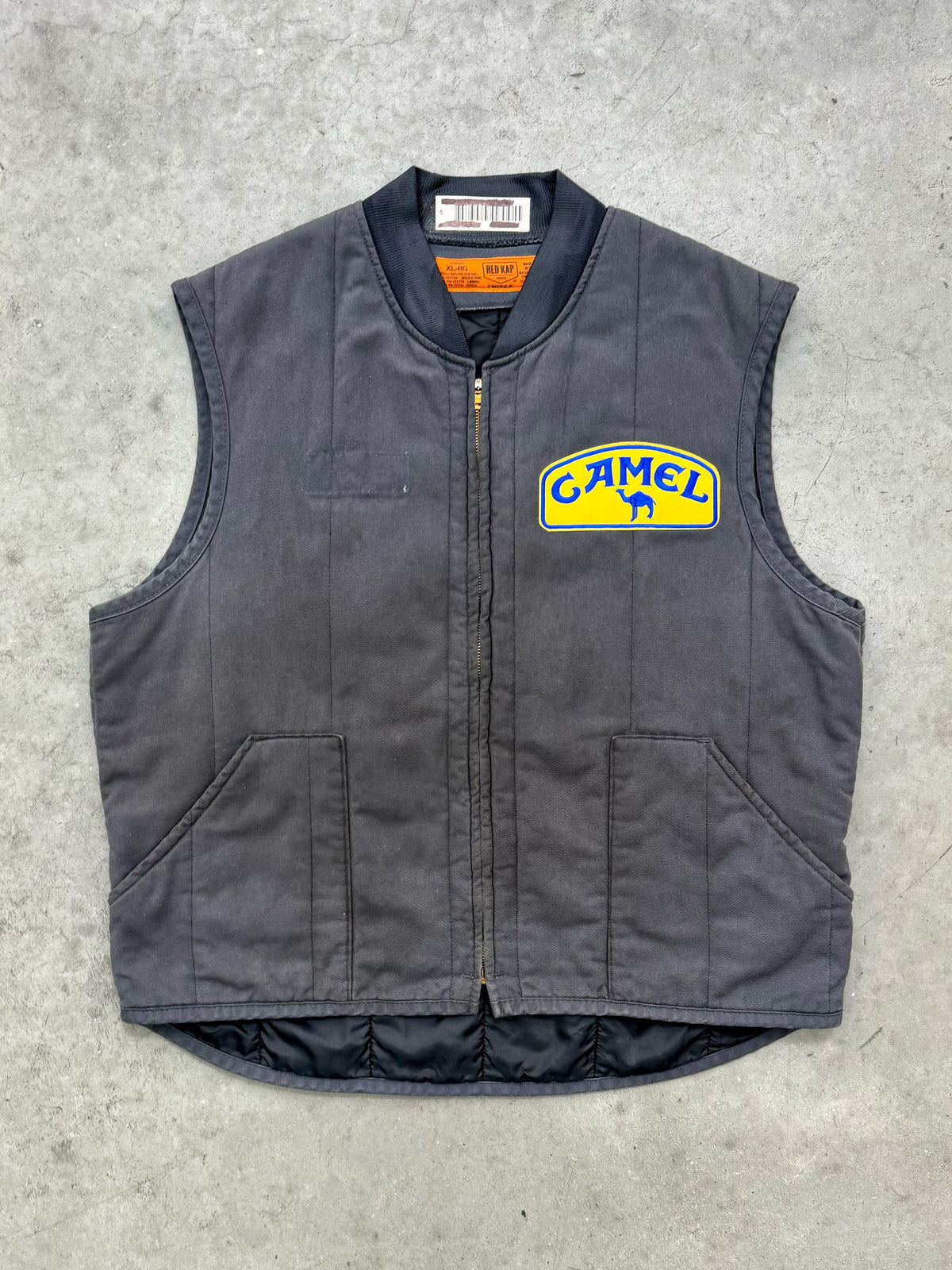 FADED CHARCOAL "CAMEL" ZIP-UP WORK VEST - 1980S