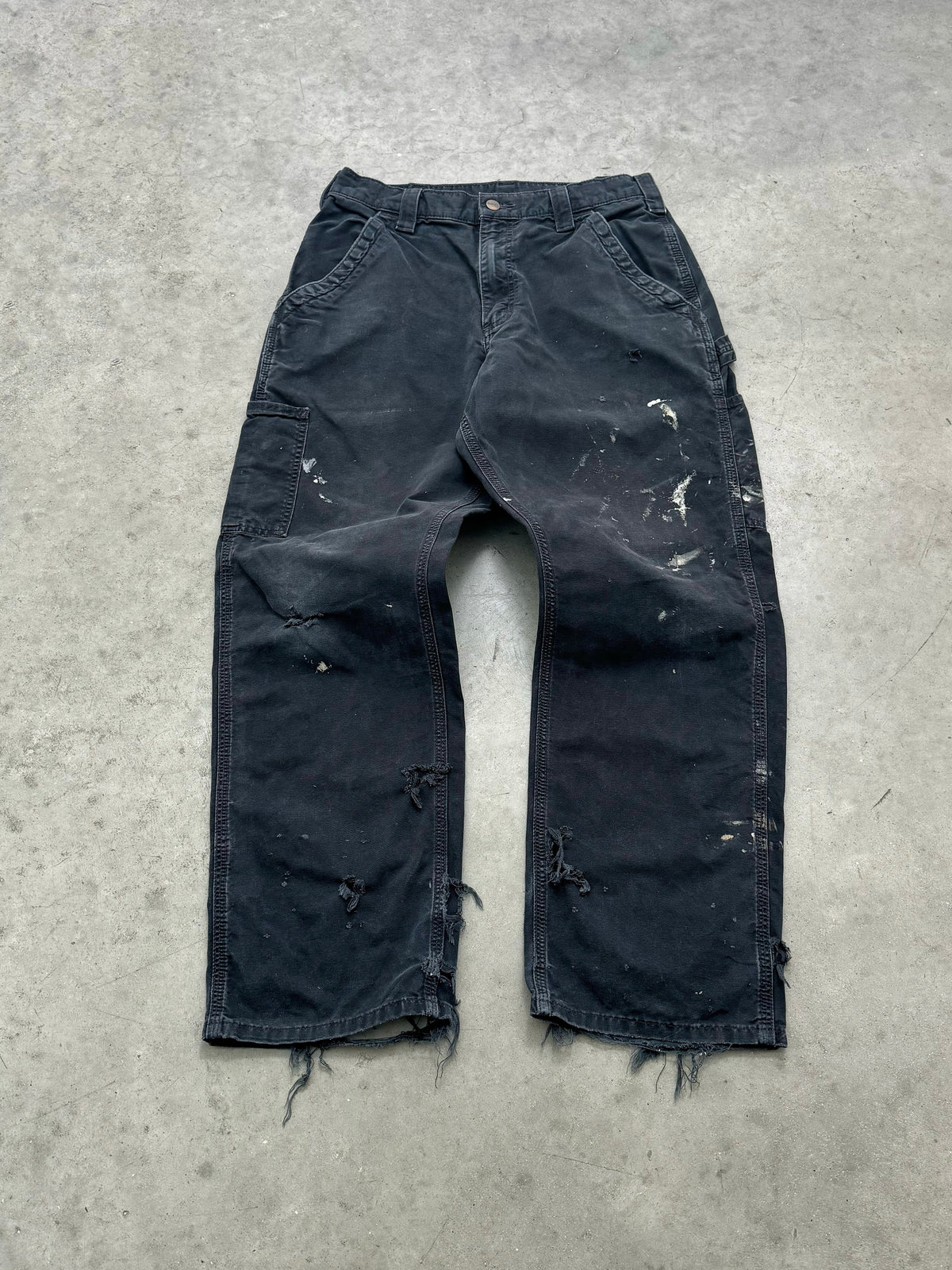 DISTRESSED & FADED BLACK CARHARTT PAINT SPLATTER CARPENTER PANTS - 2000S