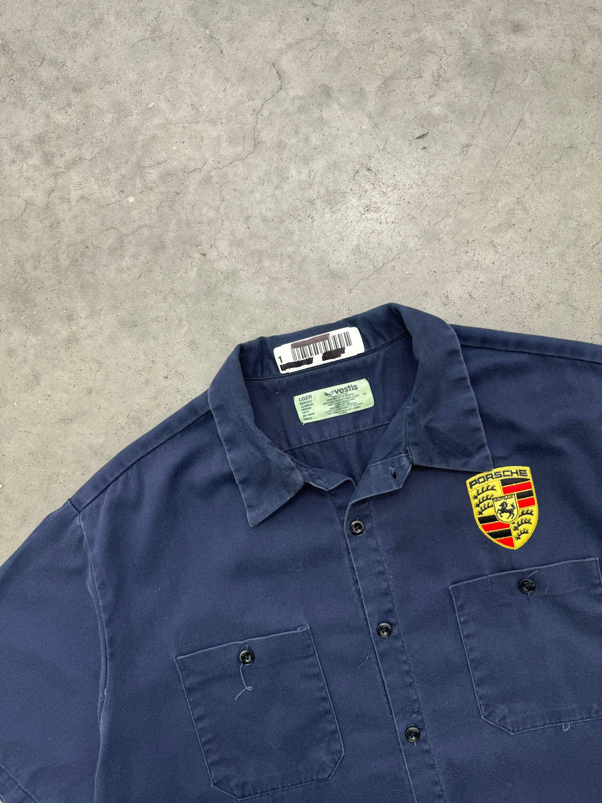 FADED NAVY BLUE PORSCHE MECHANIC BUTTON SHIRT - 1980S