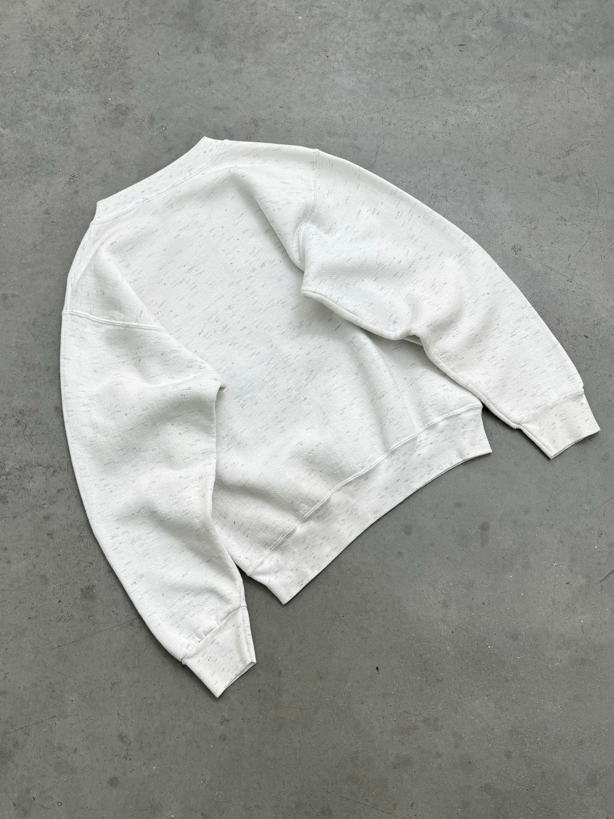 HEATHER GREY “BMW” CREWNECK - 1990S