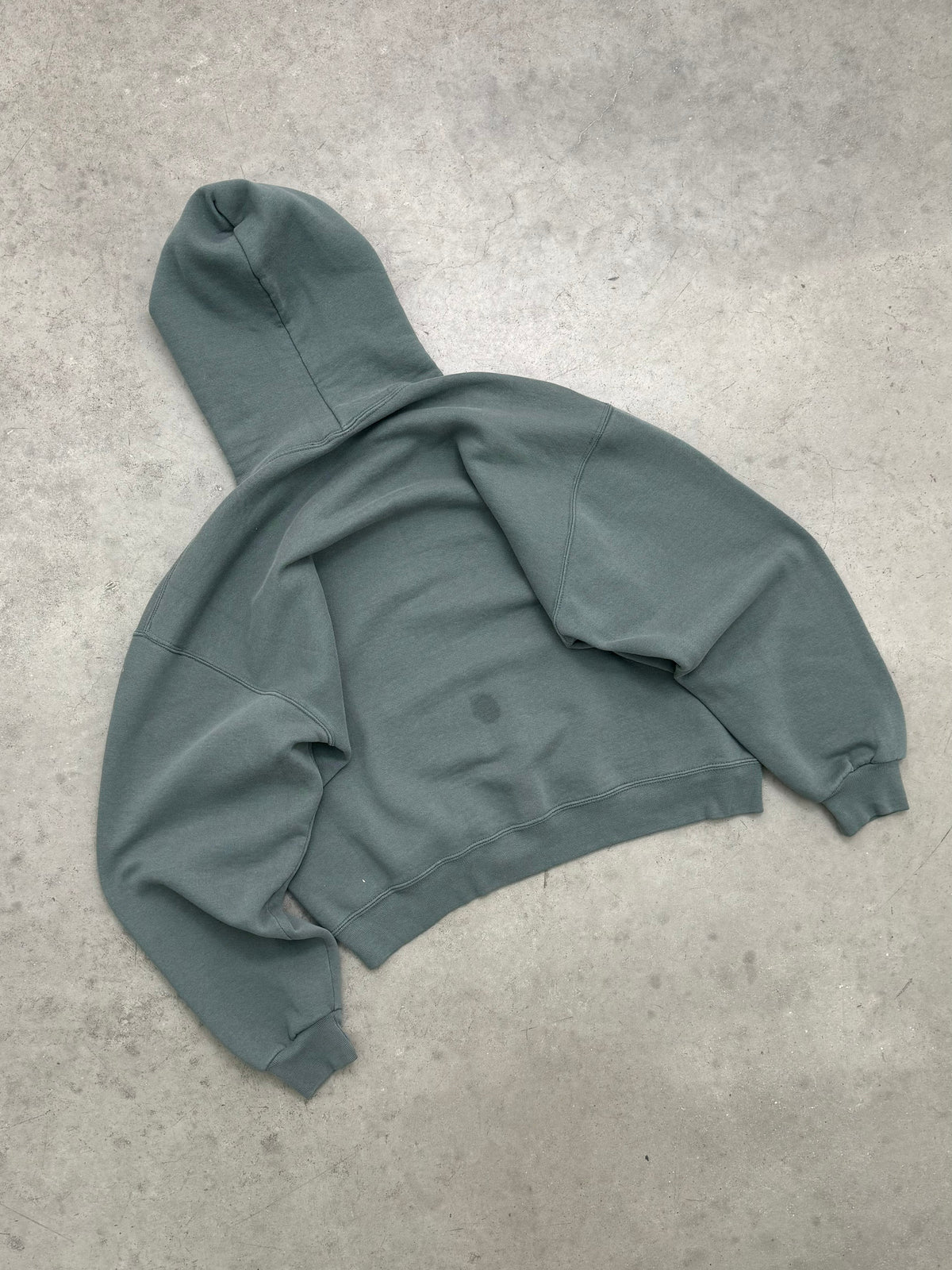 FADED SAGE GREEN RUSSELL HOODIE - 2000S