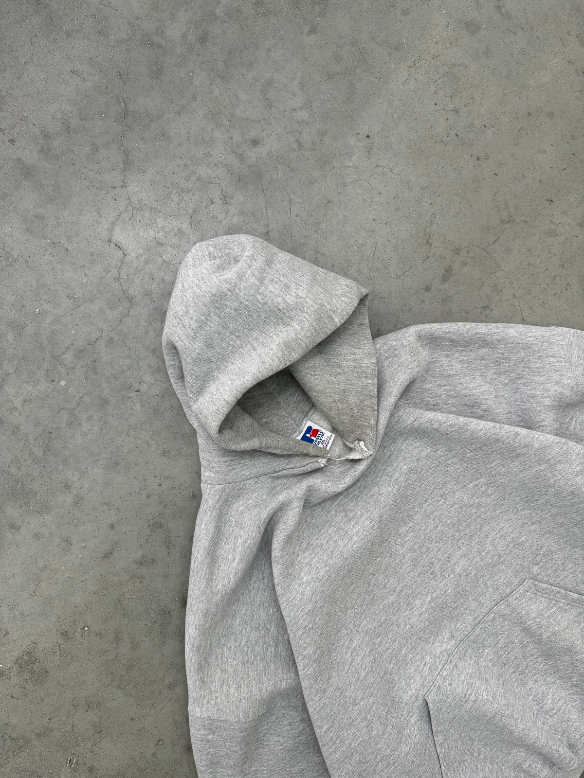 DISTRESSED FADED GREY RUSSELL HOODIE - 1990S