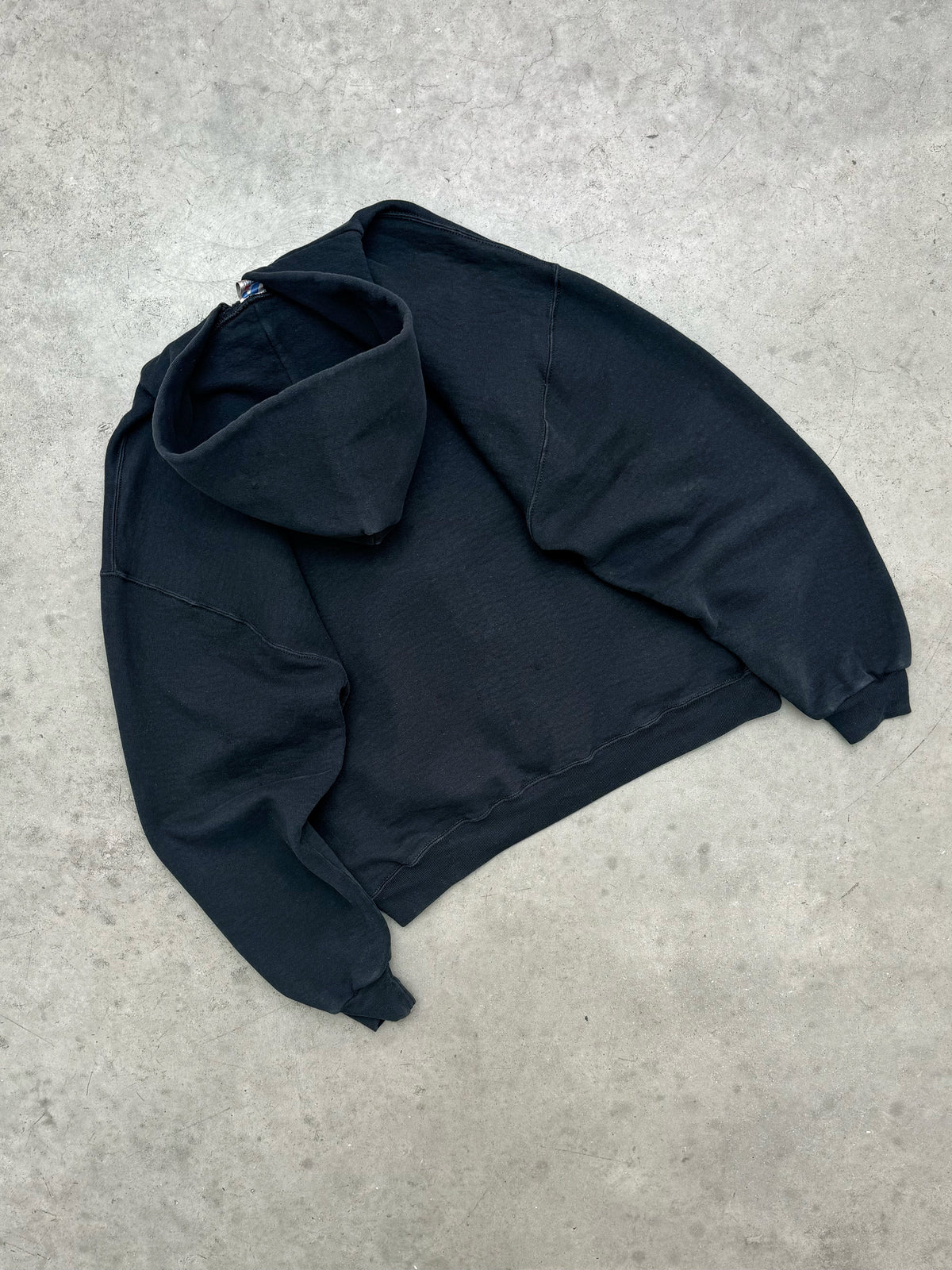 FADED BLACK RUSSELL ZIP UP HOODIE - 2000S