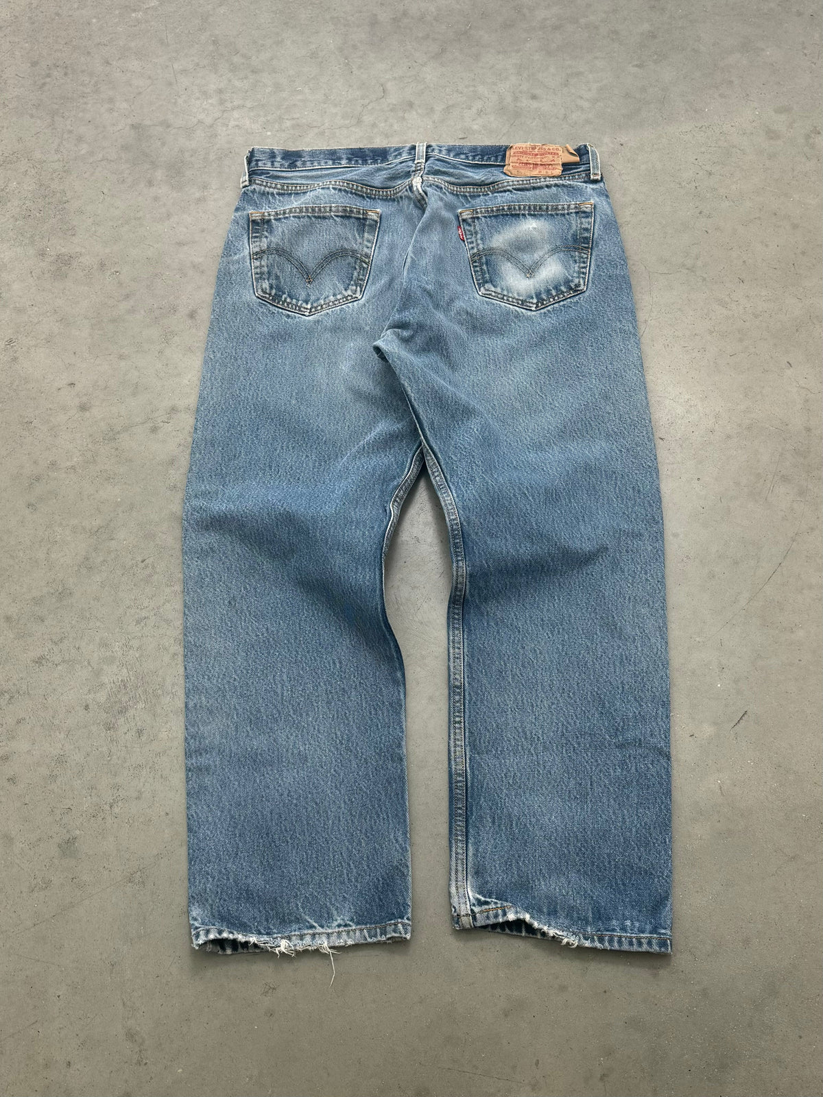 FADED BLU LEVIS 501 BUTTON FLY JEANS - 2000S
