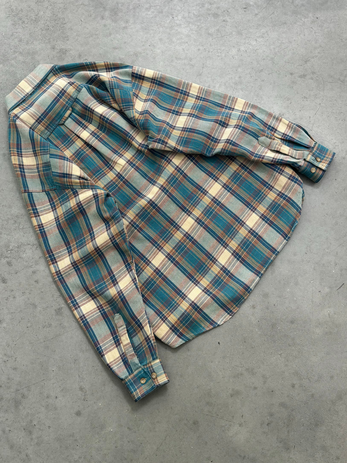 FADED GREEN PLAID OVERSHIRT FLANNEL - 1990S