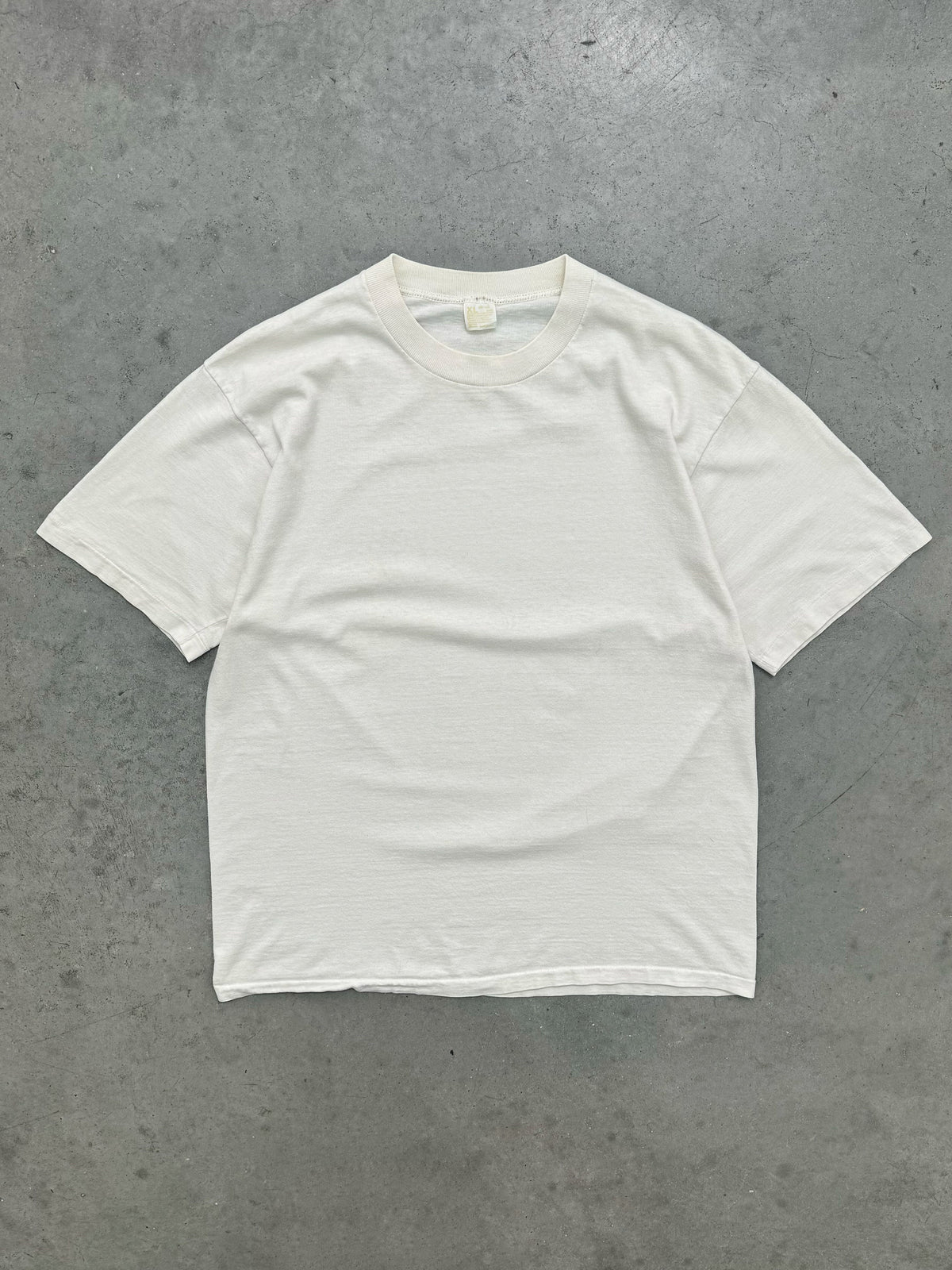 FADED BONE WHITE SINGLE STITCH TEE - 1970S