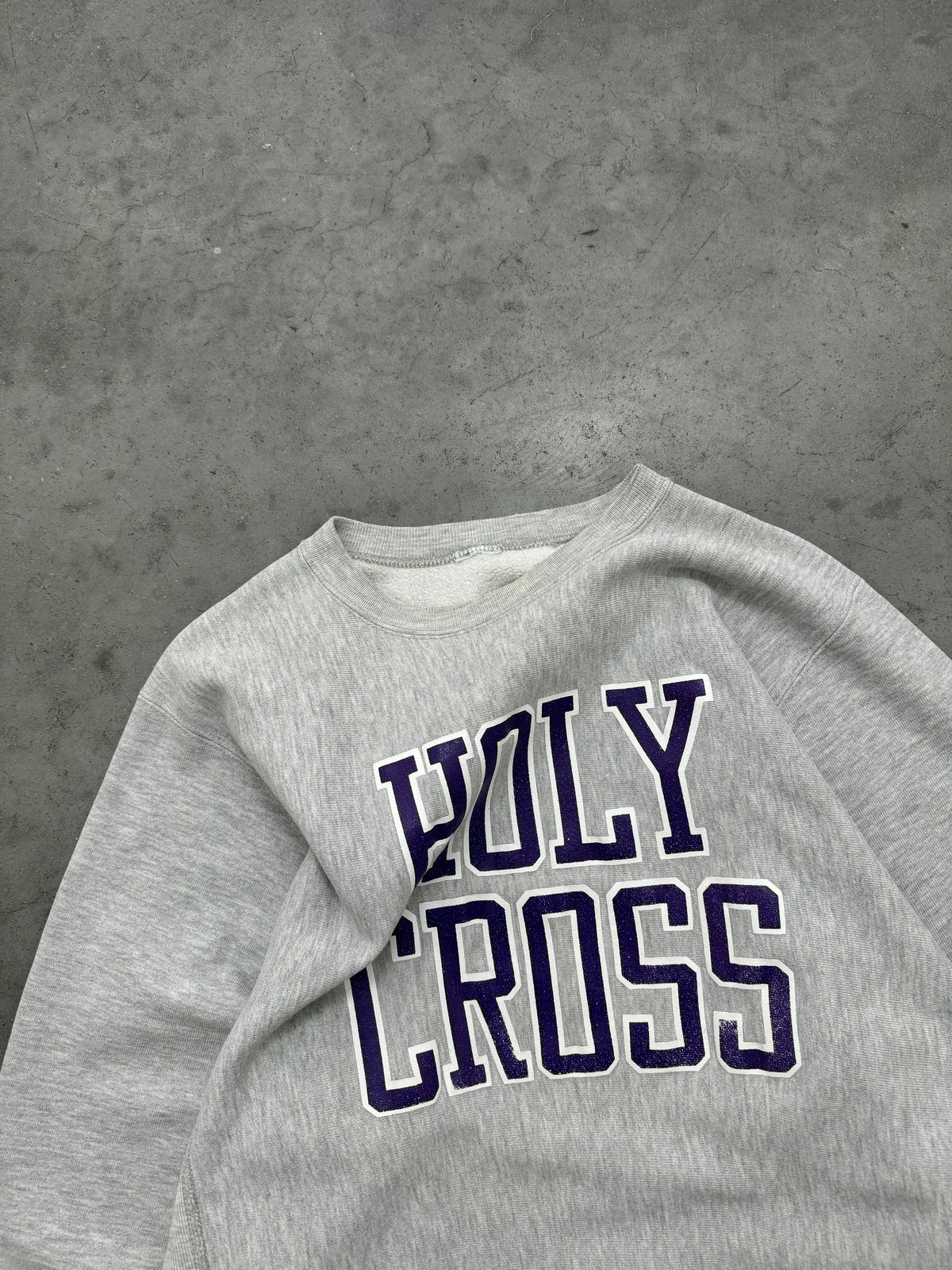 "HOLY CROSS" CHAMPION REVERSE WEAVE CREWNECK - 1990S