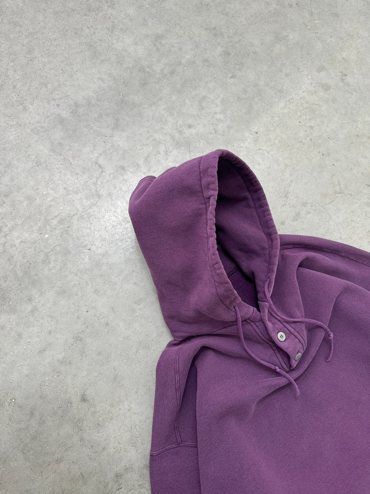 FADED GRAPE HENLEY BUTTON RUSSELL HOODIE - 1990S