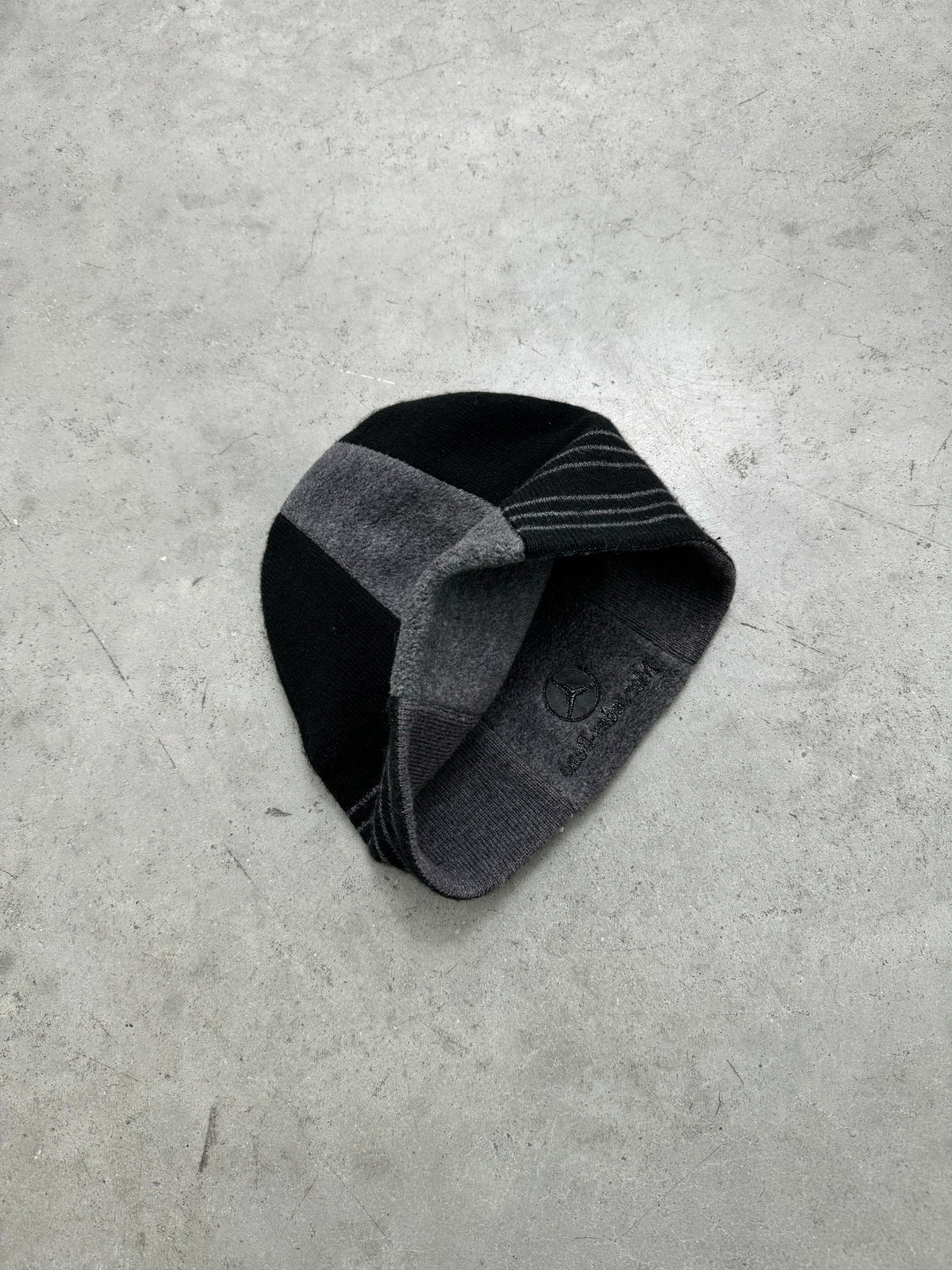 CHARCOAL & BLACK "MERCEDES BENZ" SKULL CAP - 2000S