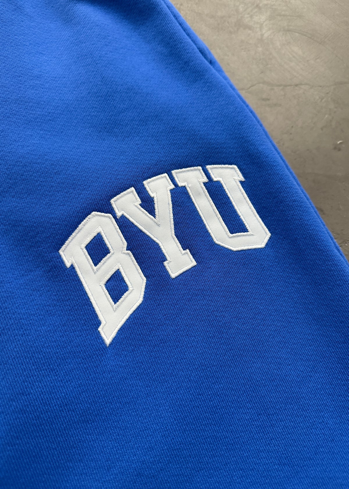 STRAIGHT-LEG SWEATPANTS -BRIGHAM YOUNG UNIVERSITY® STAPLE