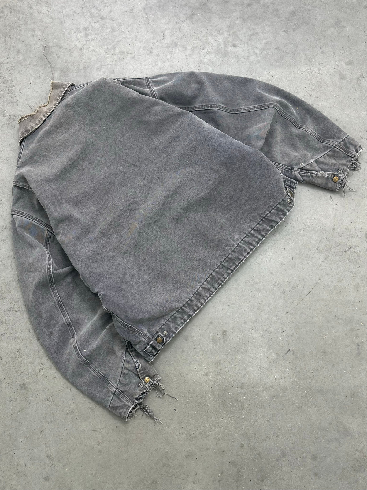 DISTRESSED FADED CHARCOAL CARHARTT DETROIT JACKET - 1990S