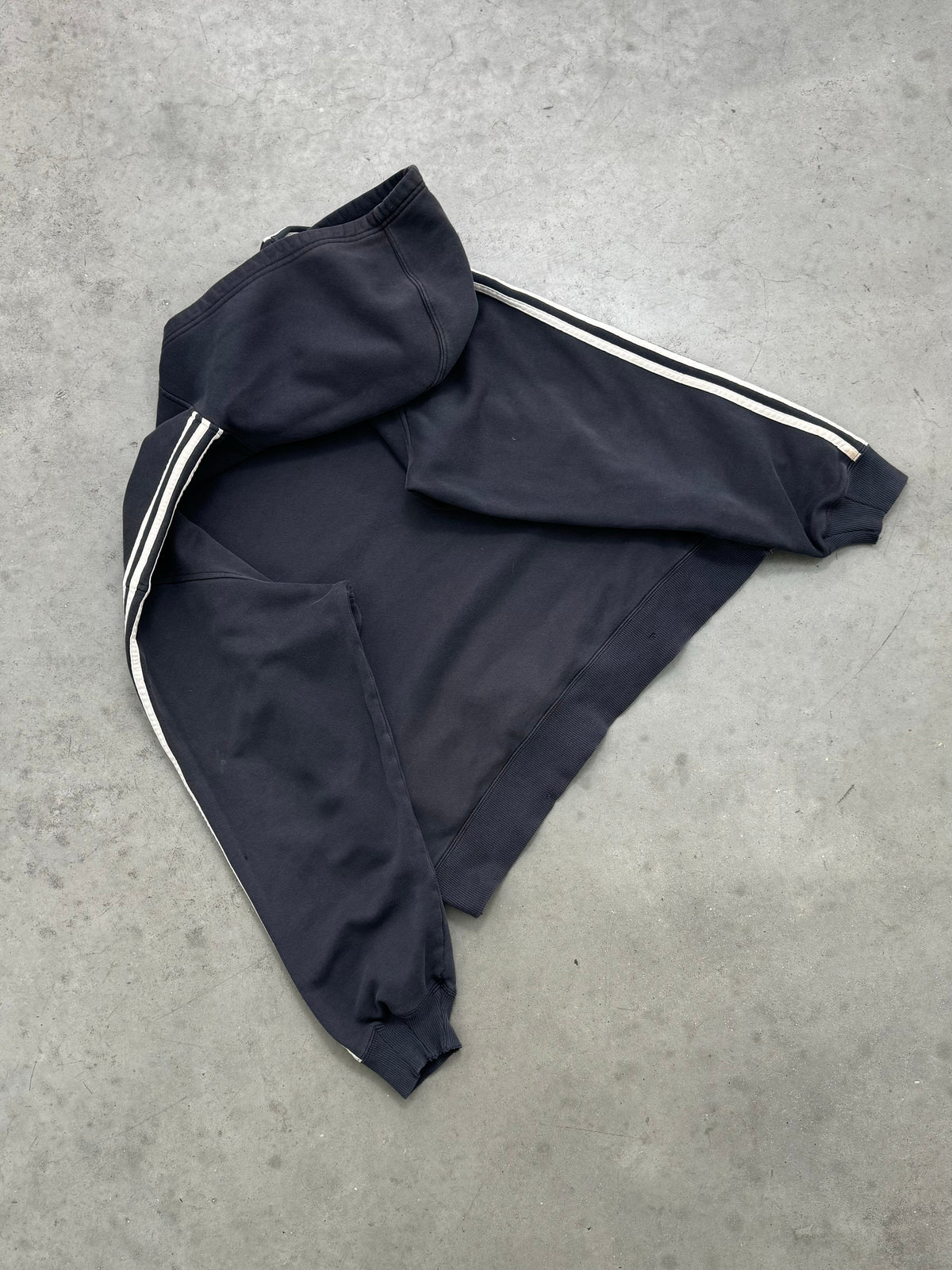 FADED BLACK 3 STRIPES ADIDAS HOODIE - 2000S
